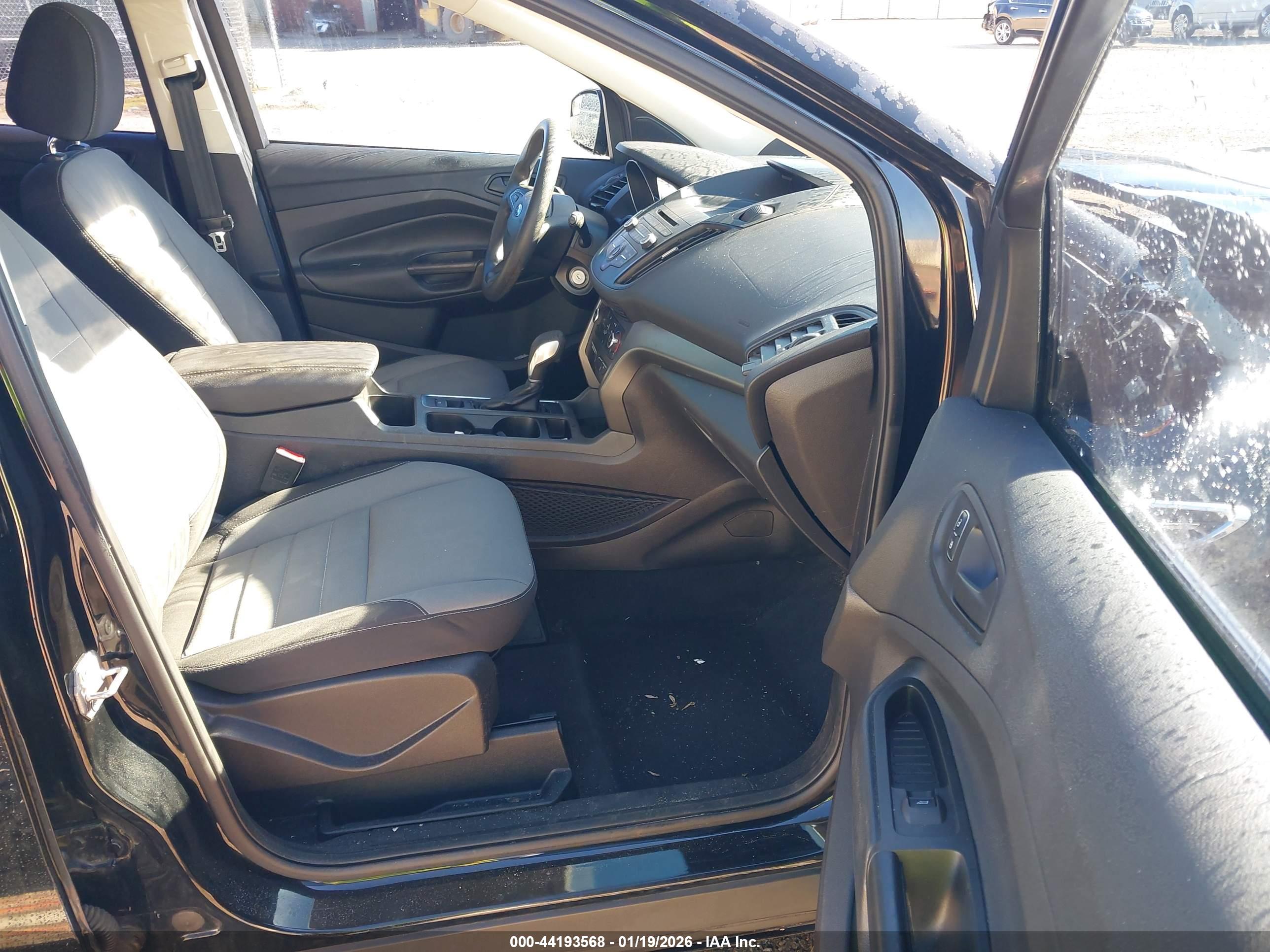 FORD ESCAPE image 5