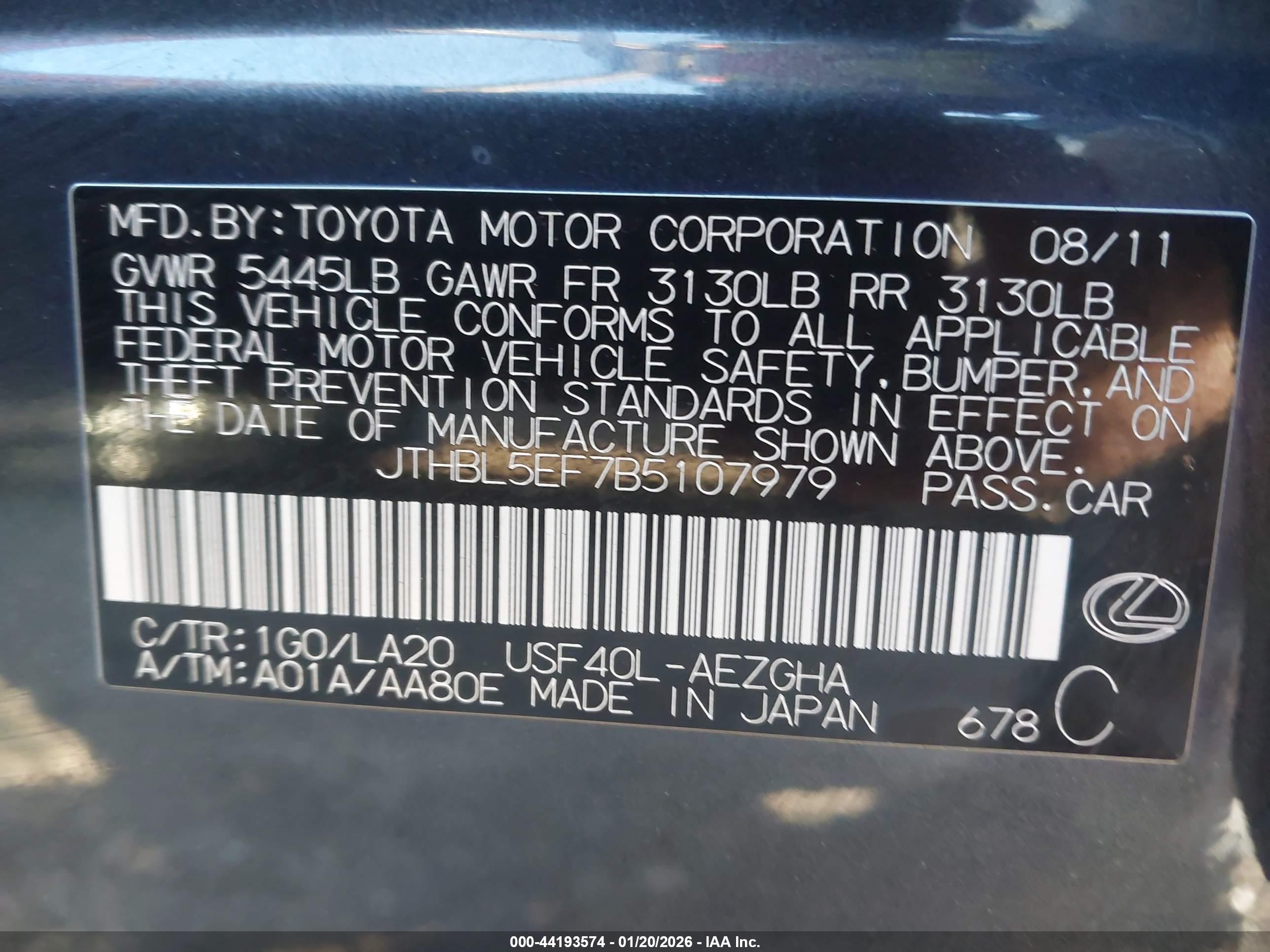 LEXUS LS image 9