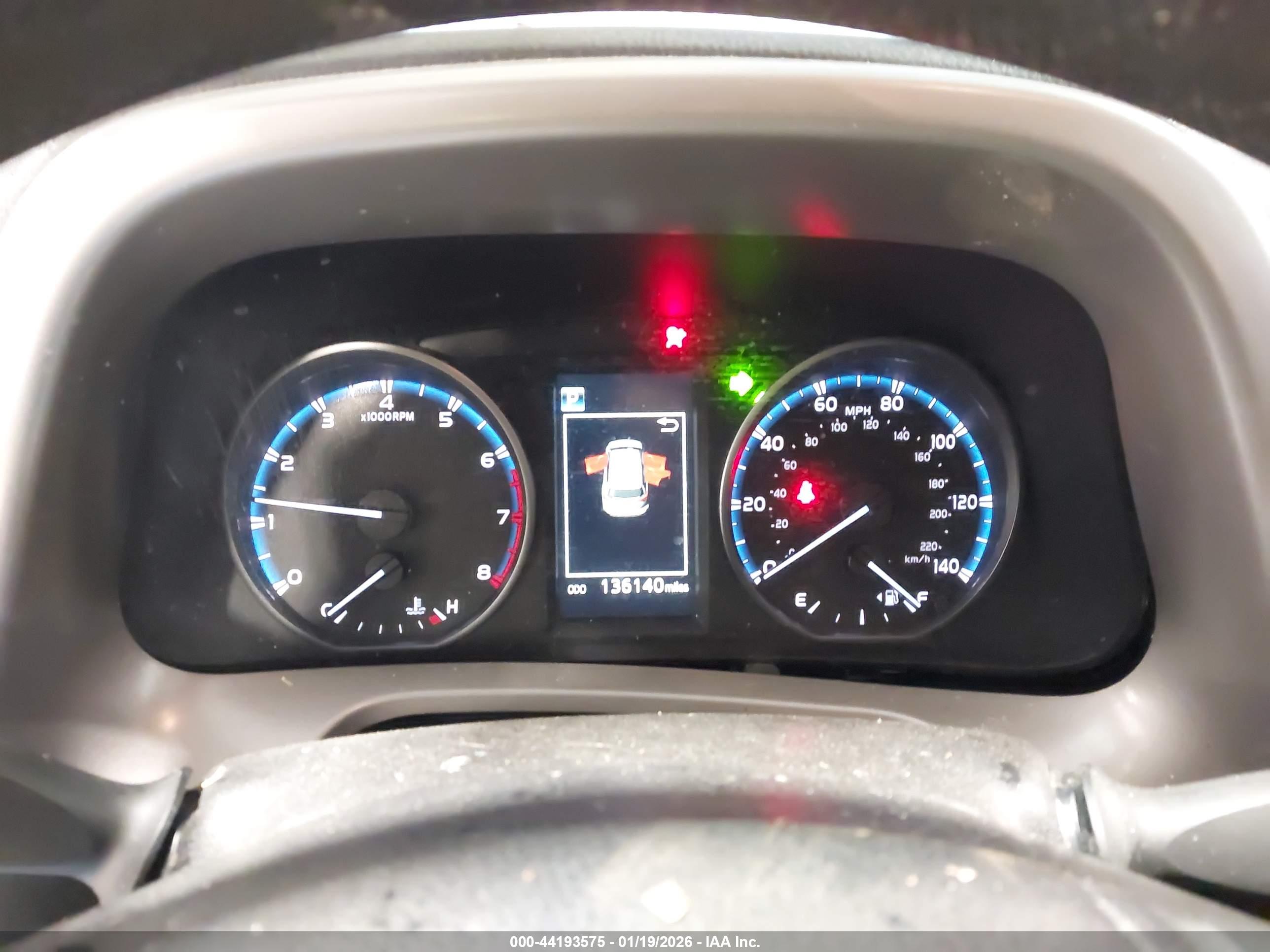 TOYOTA RAV4 image 7