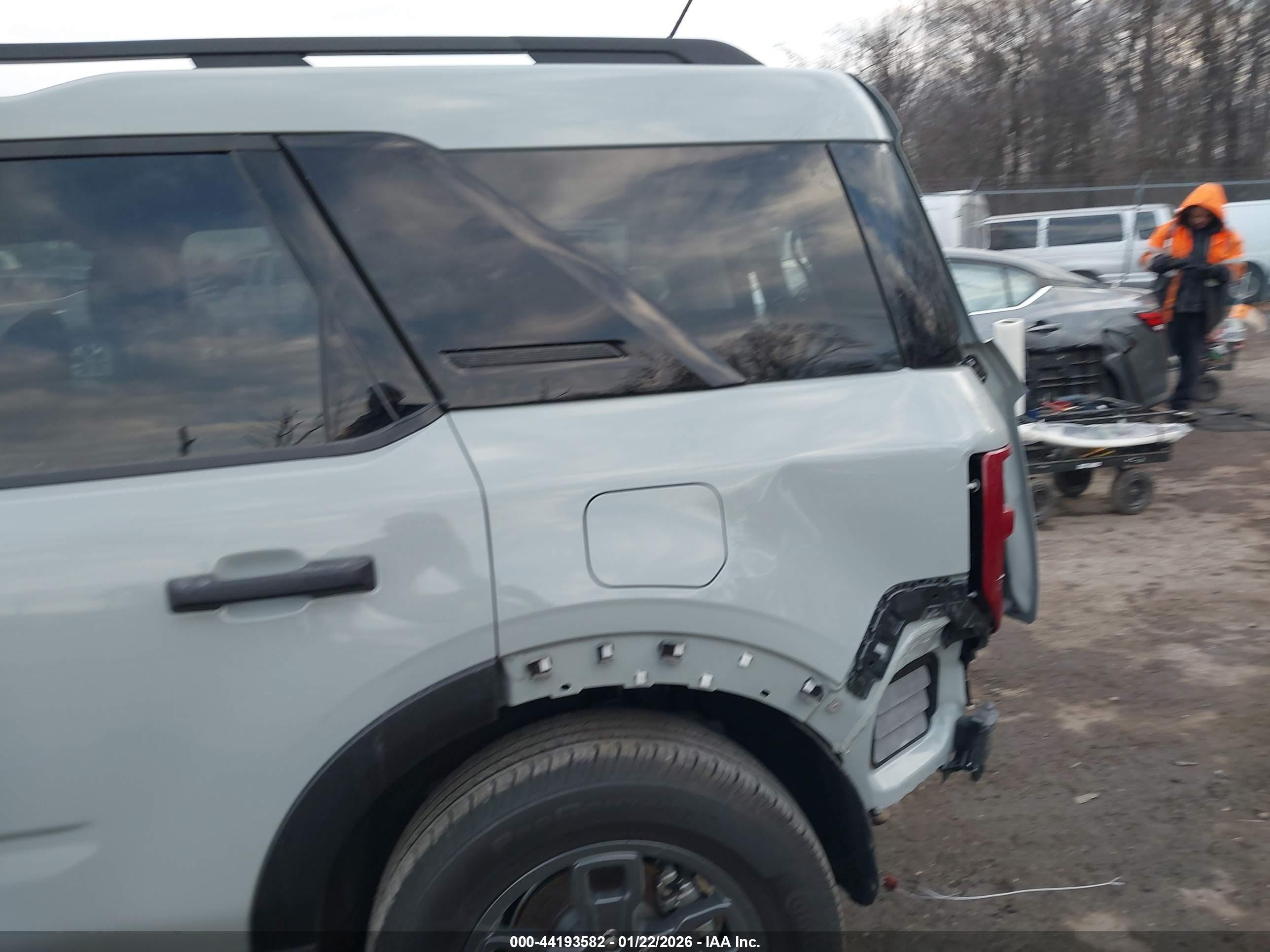 FORD BRONCO image 6