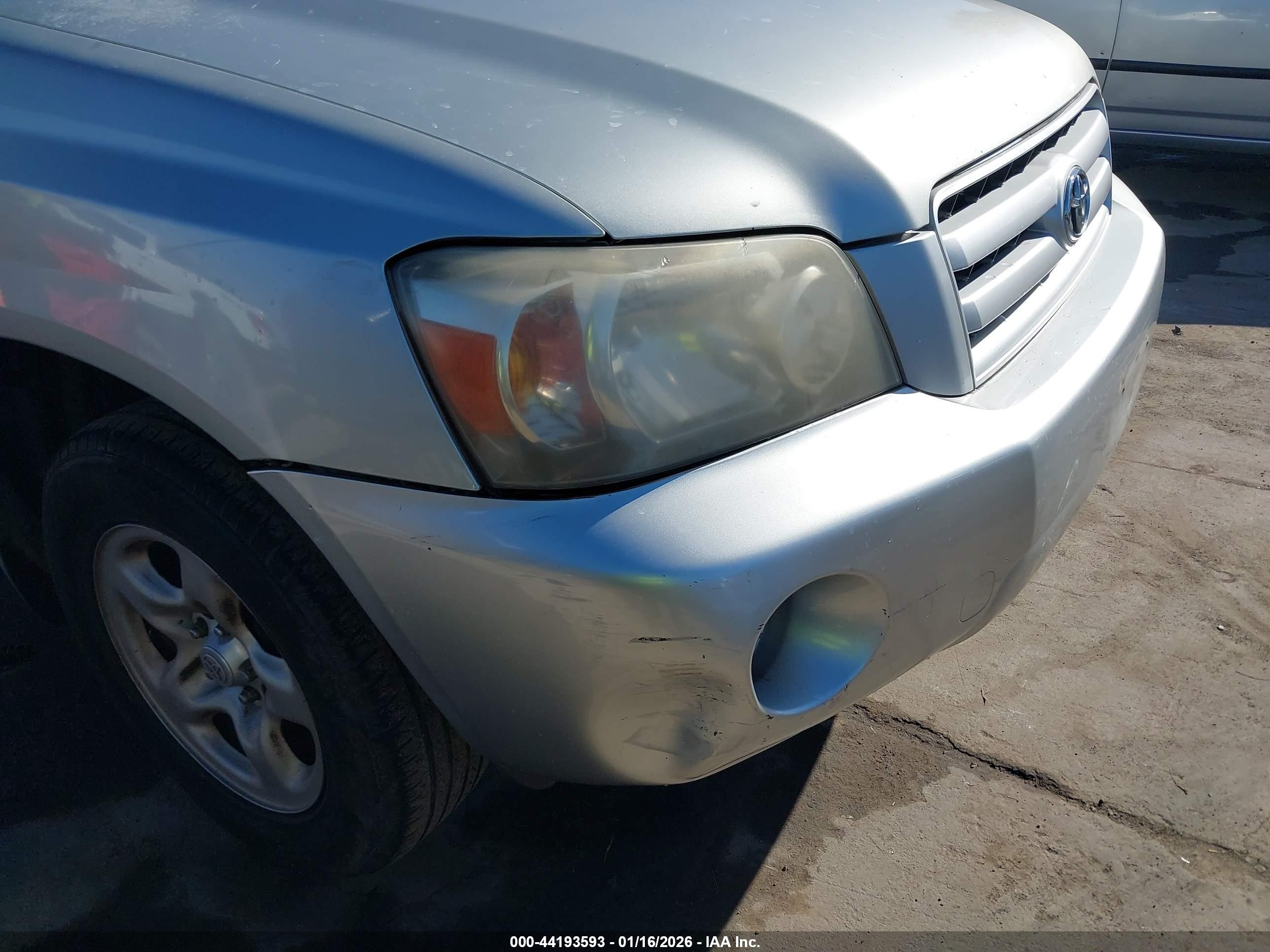 TOYOTA HIGHLANDER image 6