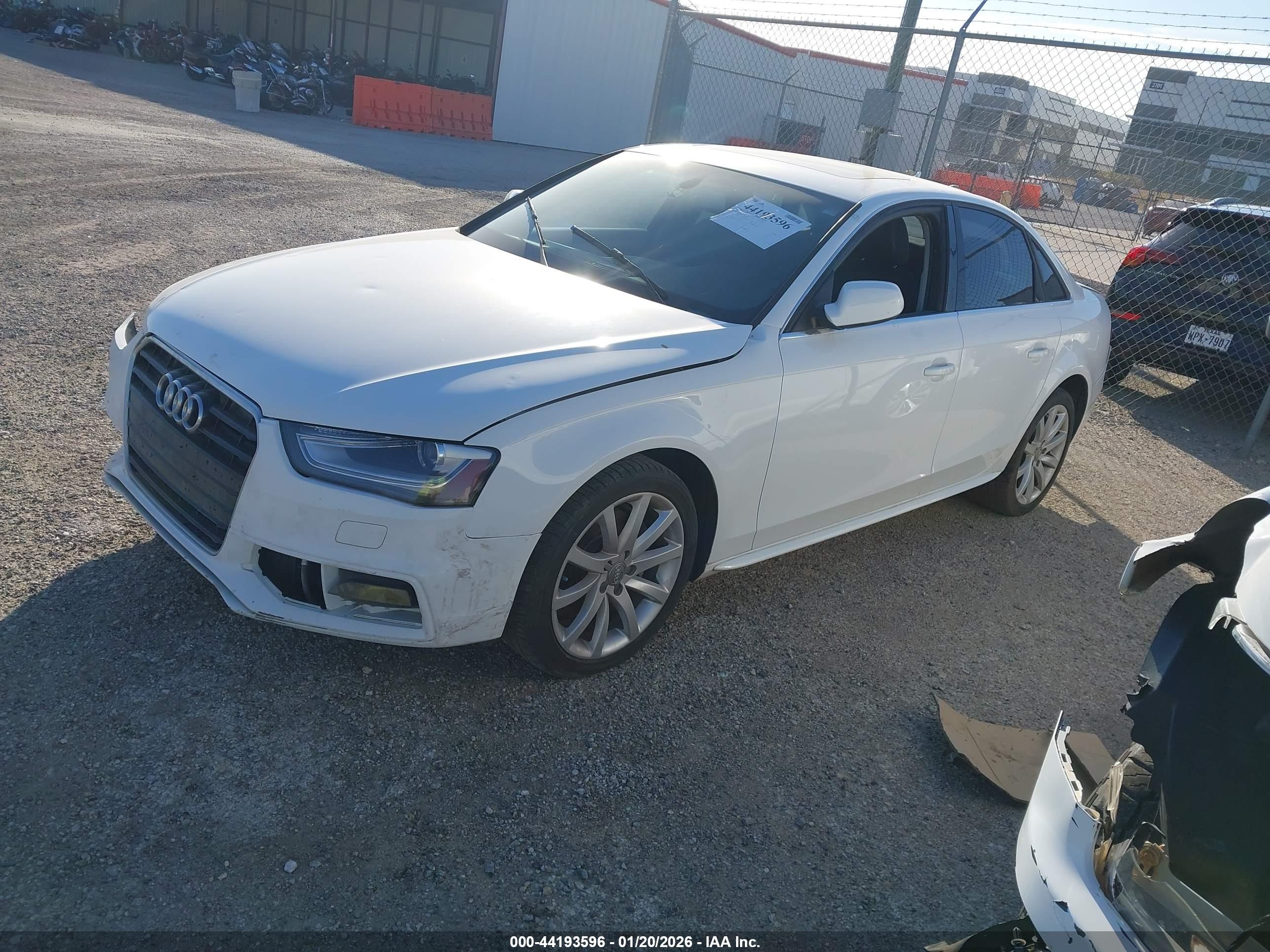 AUDI A4 image 2