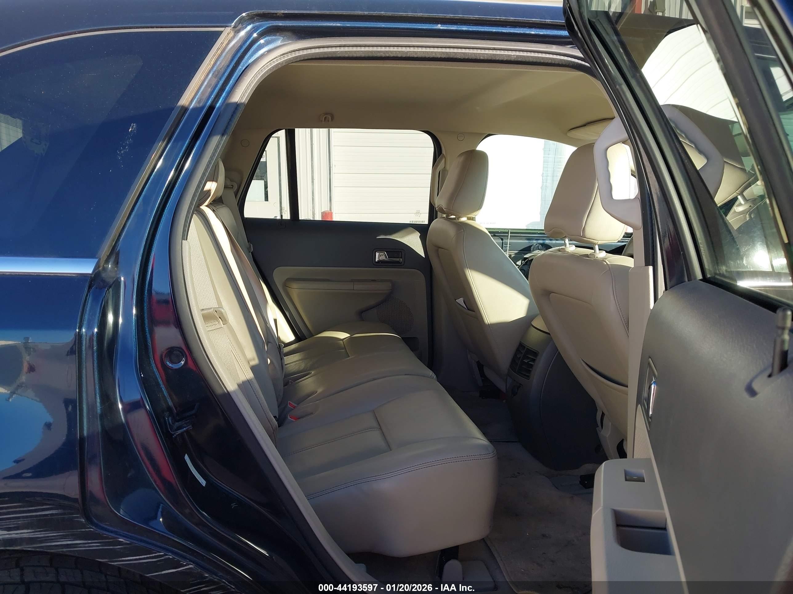 FORD EDGE image 8