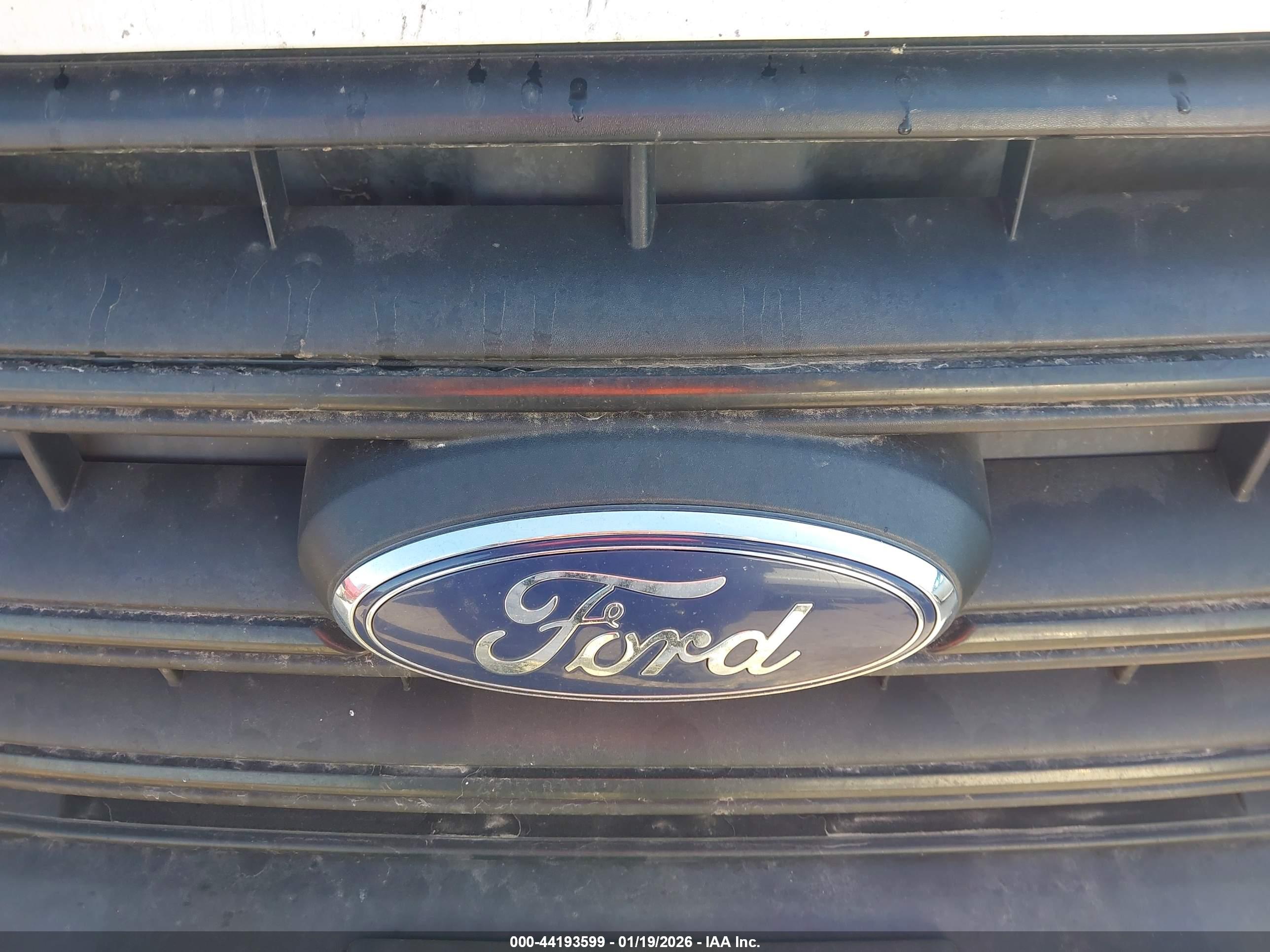 FORD TRANSIT image 6