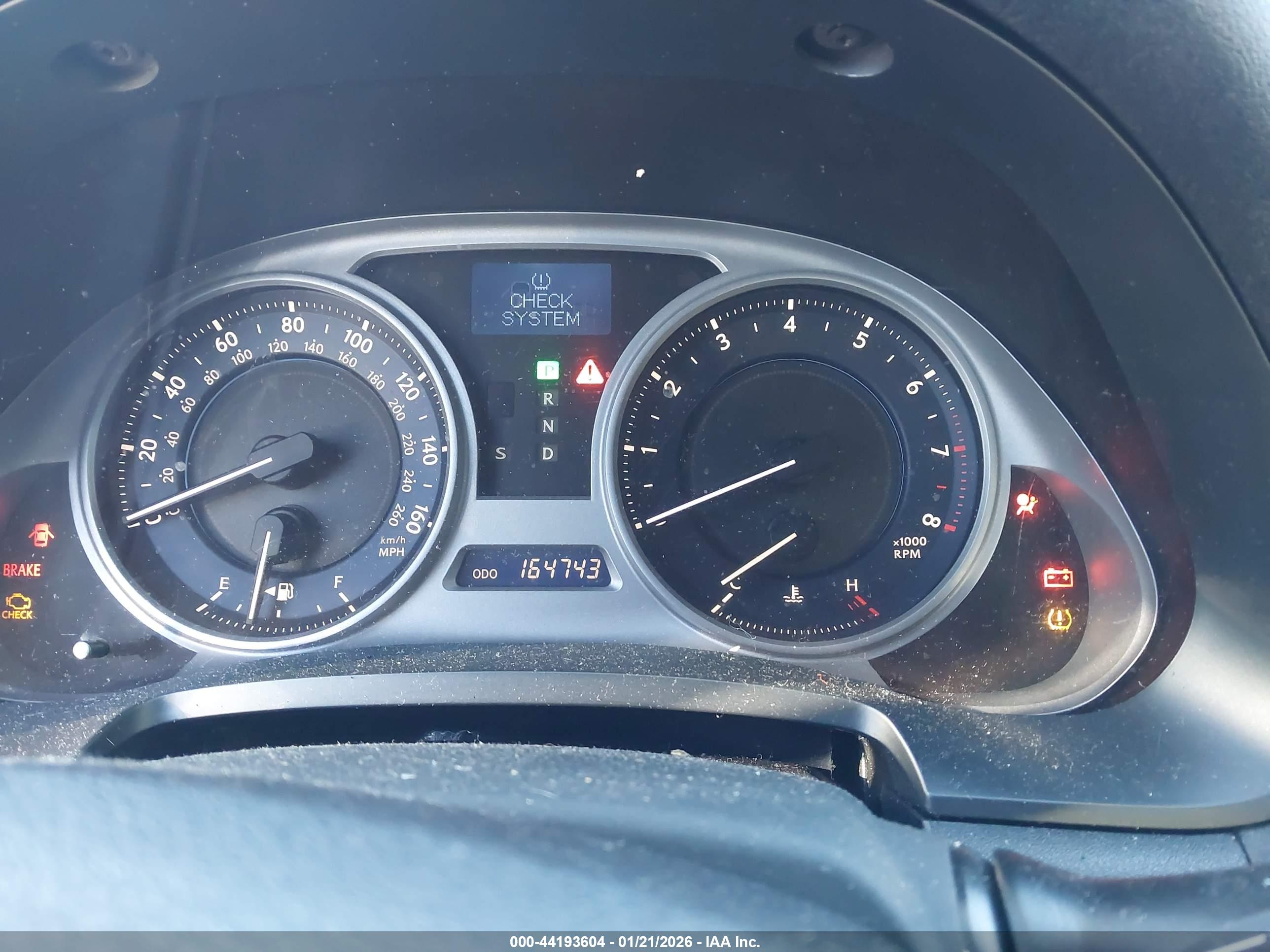 LEXUS IS image 7