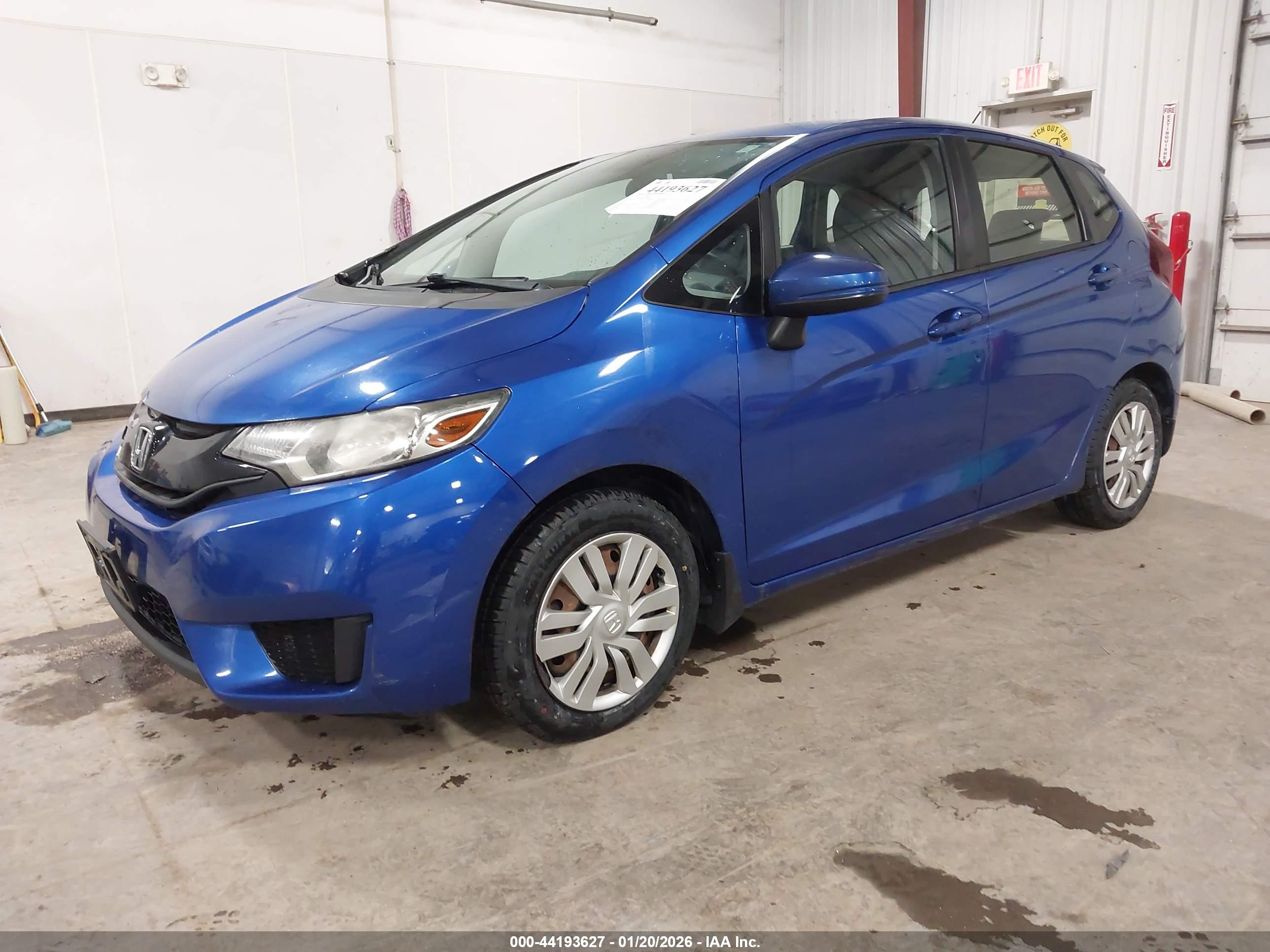 HONDA FIT image 2