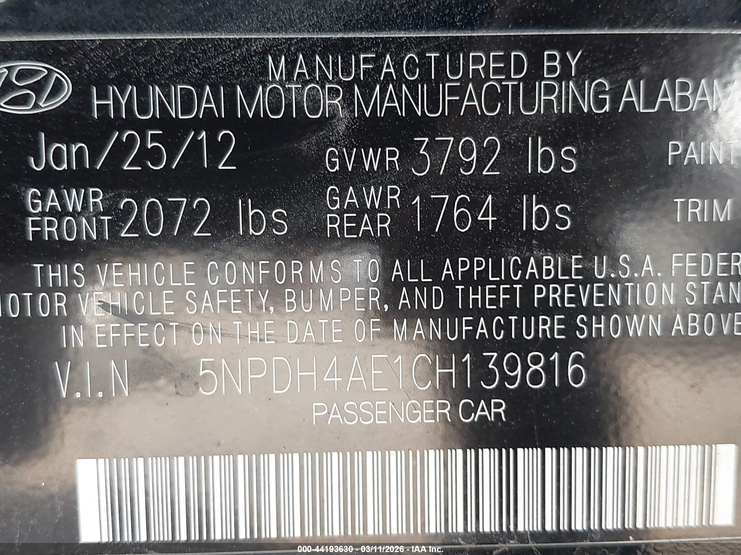 HYUNDAI ELANTRA image 9