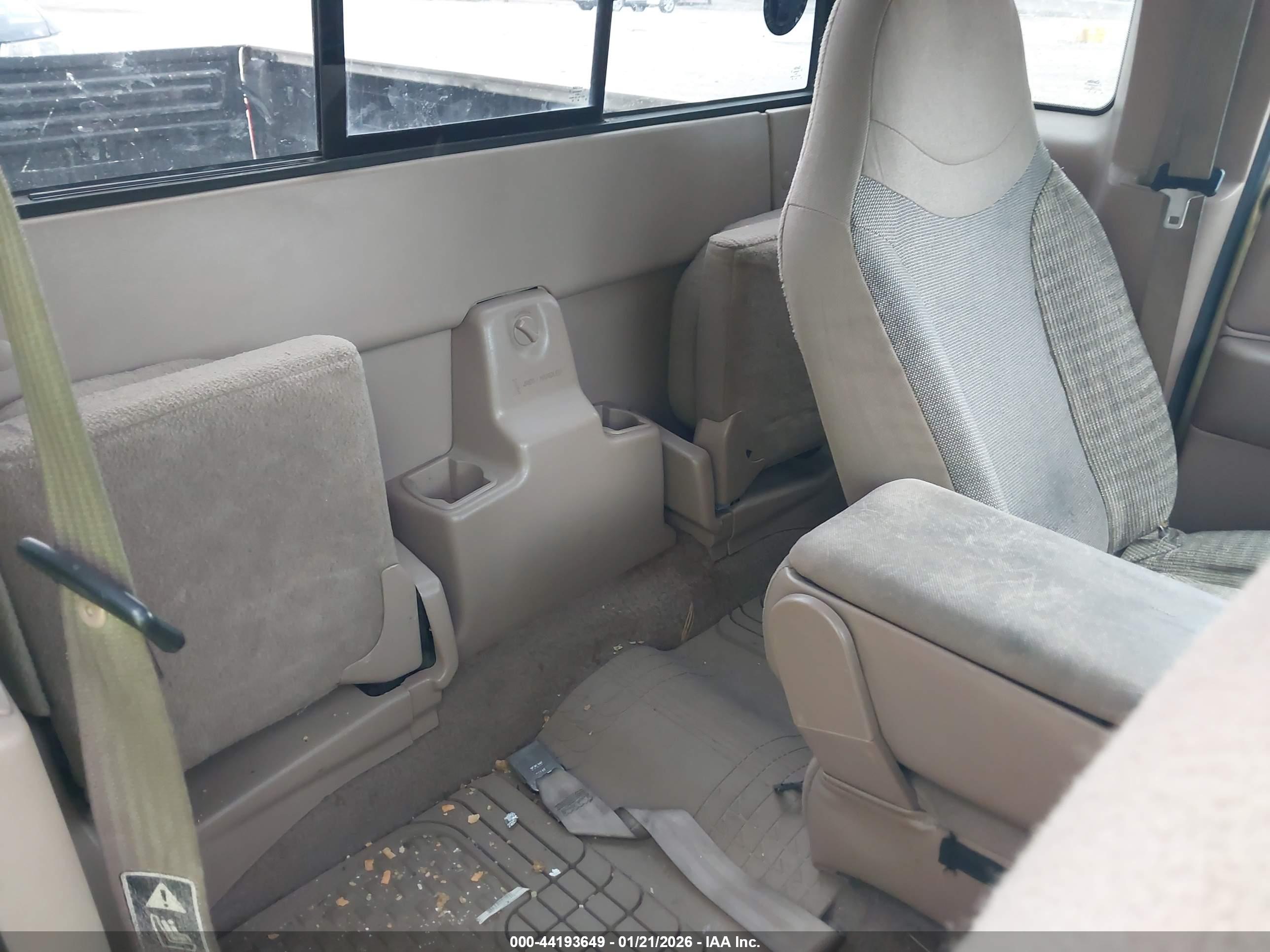 FORD RANGER image 8