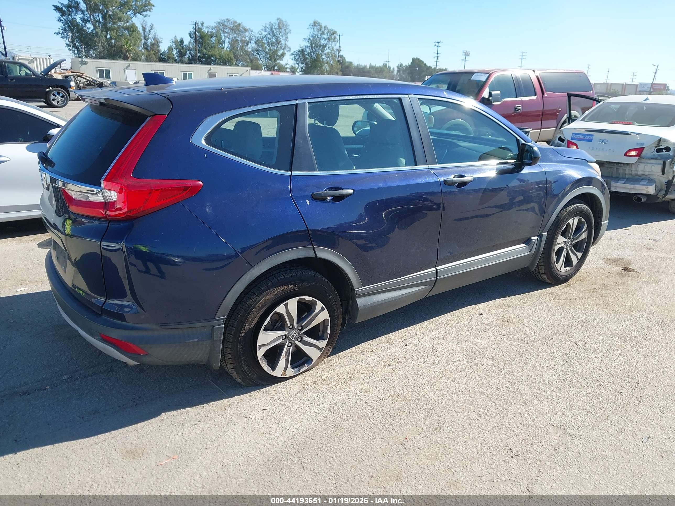 HONDA CR-V image 4