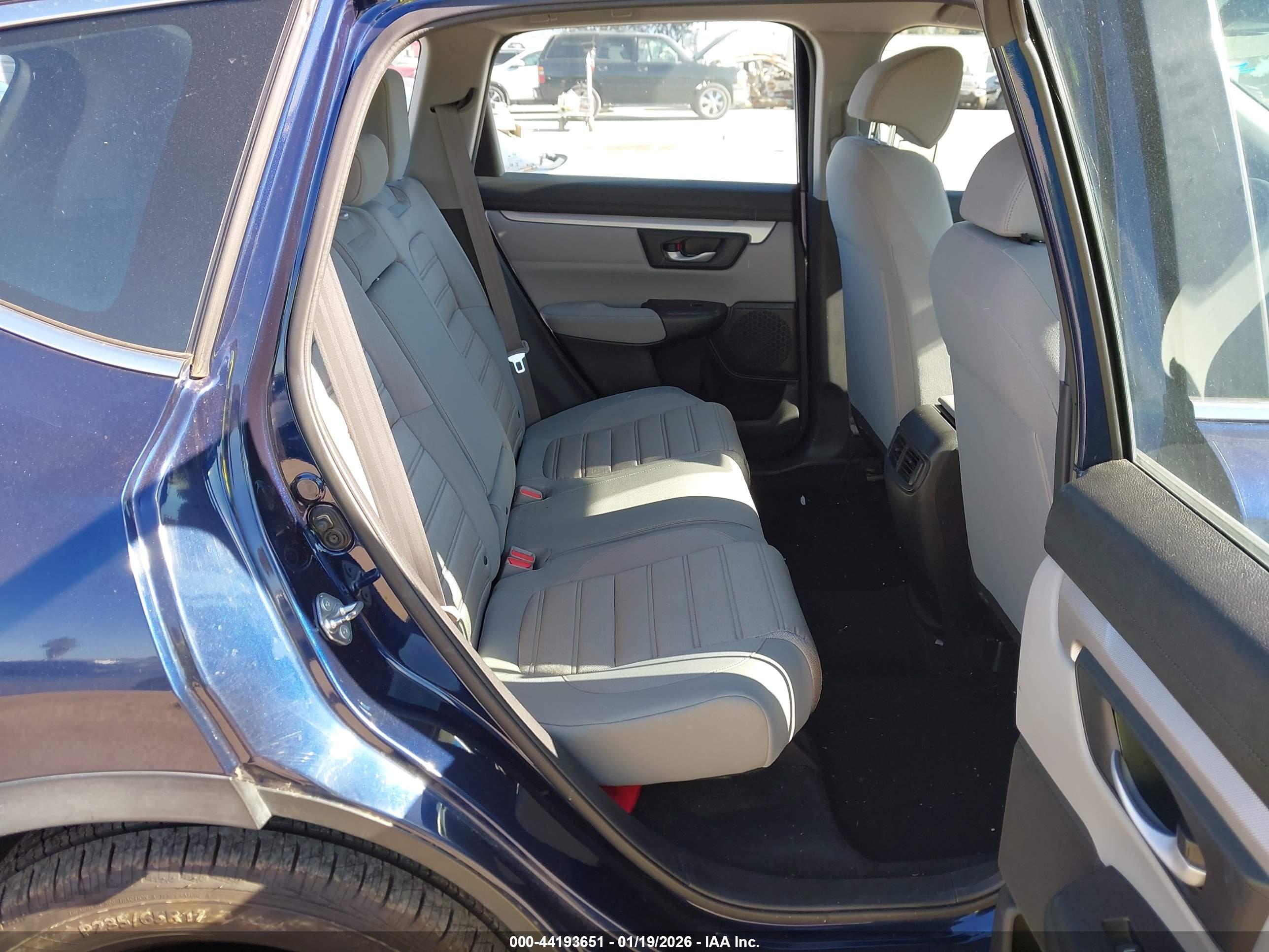 HONDA CR-V image 8