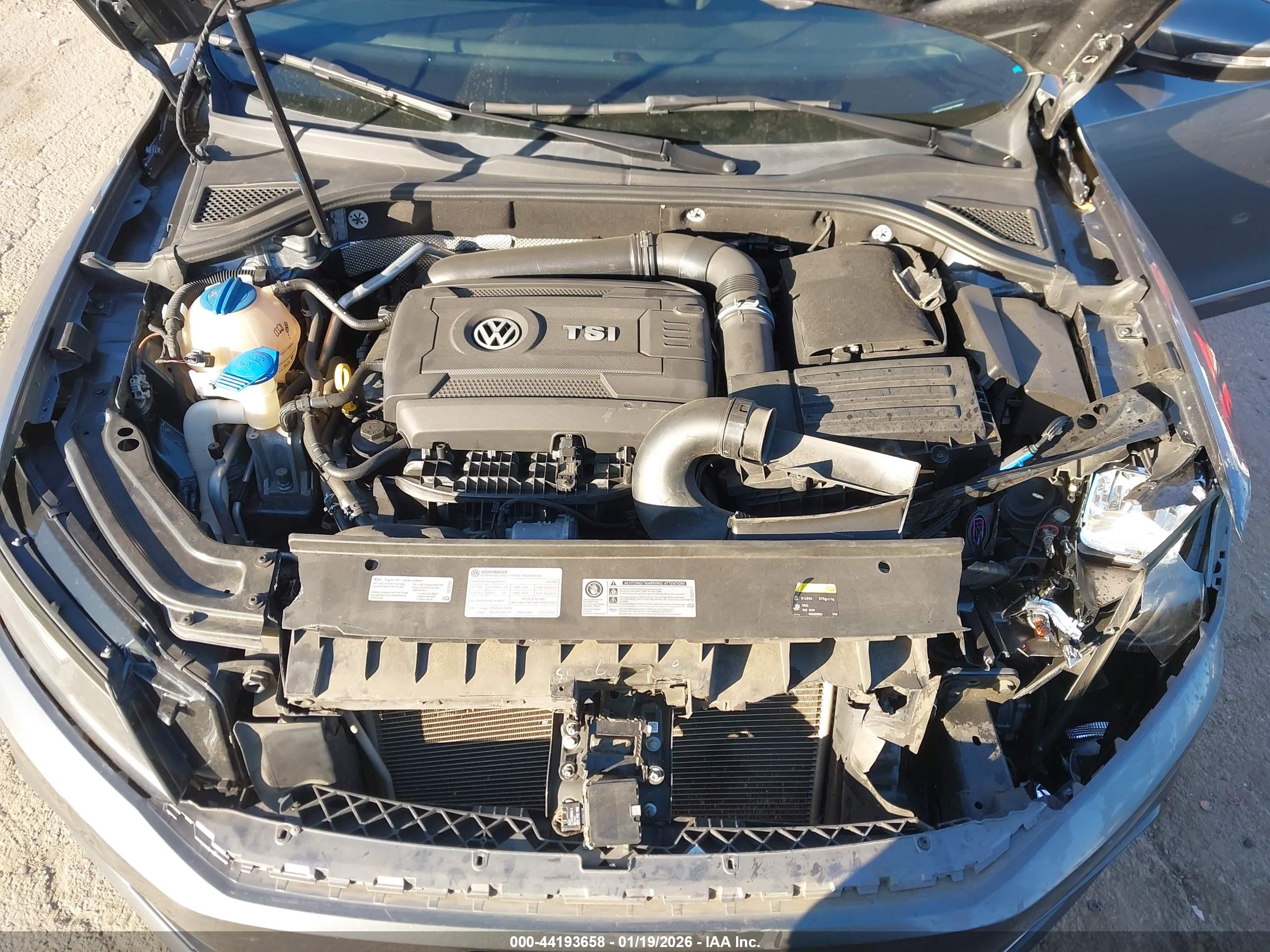 VOLKSWAGEN PASSAT image 10