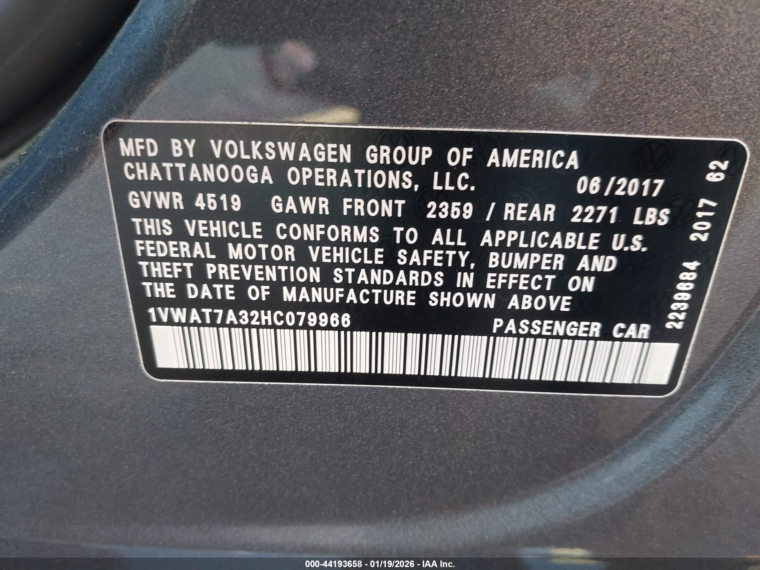 VOLKSWAGEN PASSAT image 9