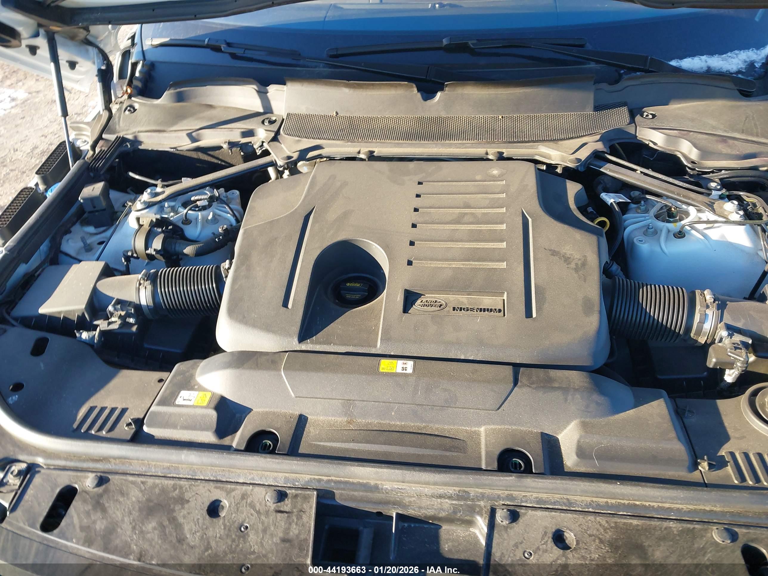 LAND ROVER image 10