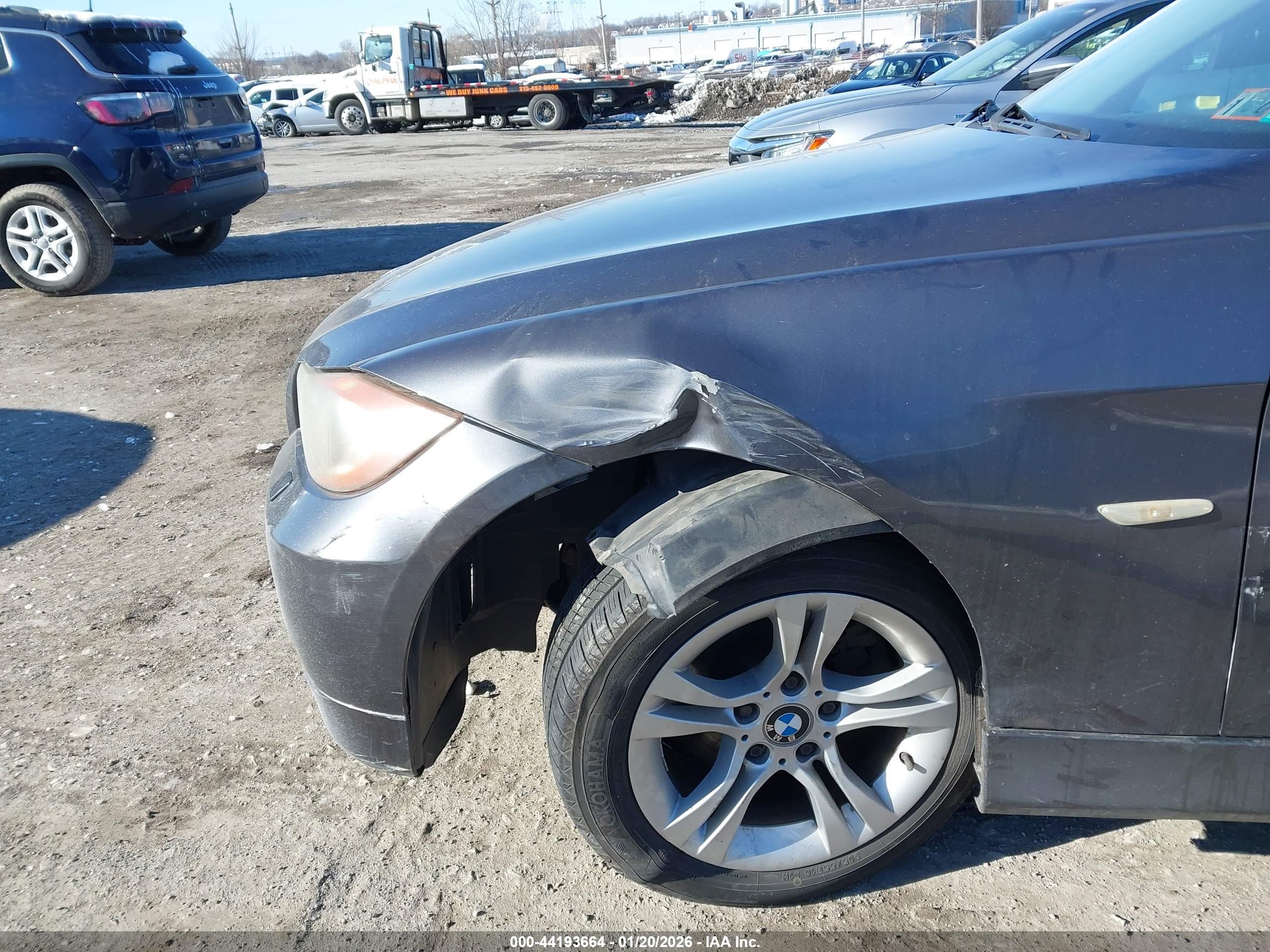 BMW 328XI image 6