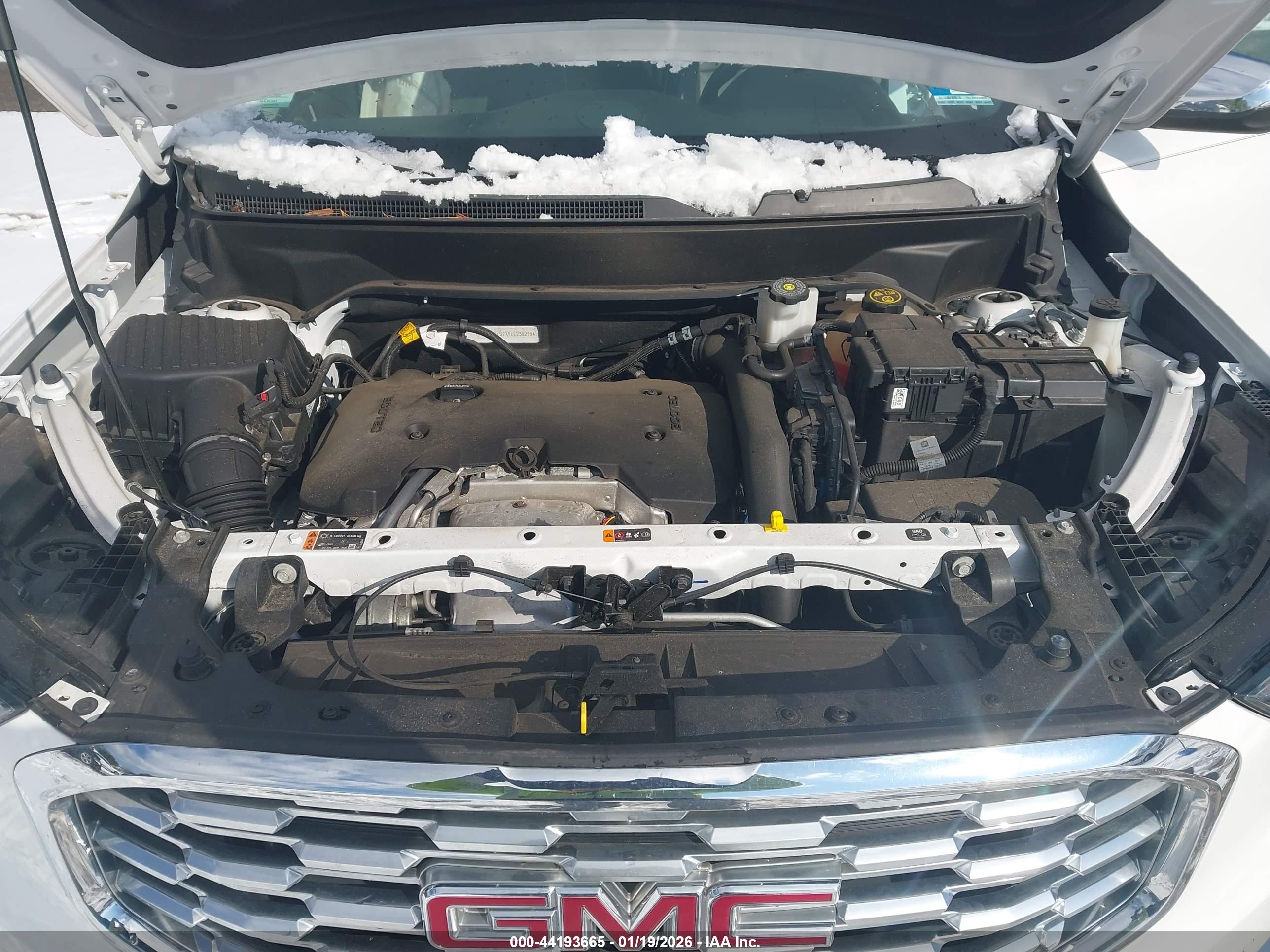 GMC TERRAIN image 10