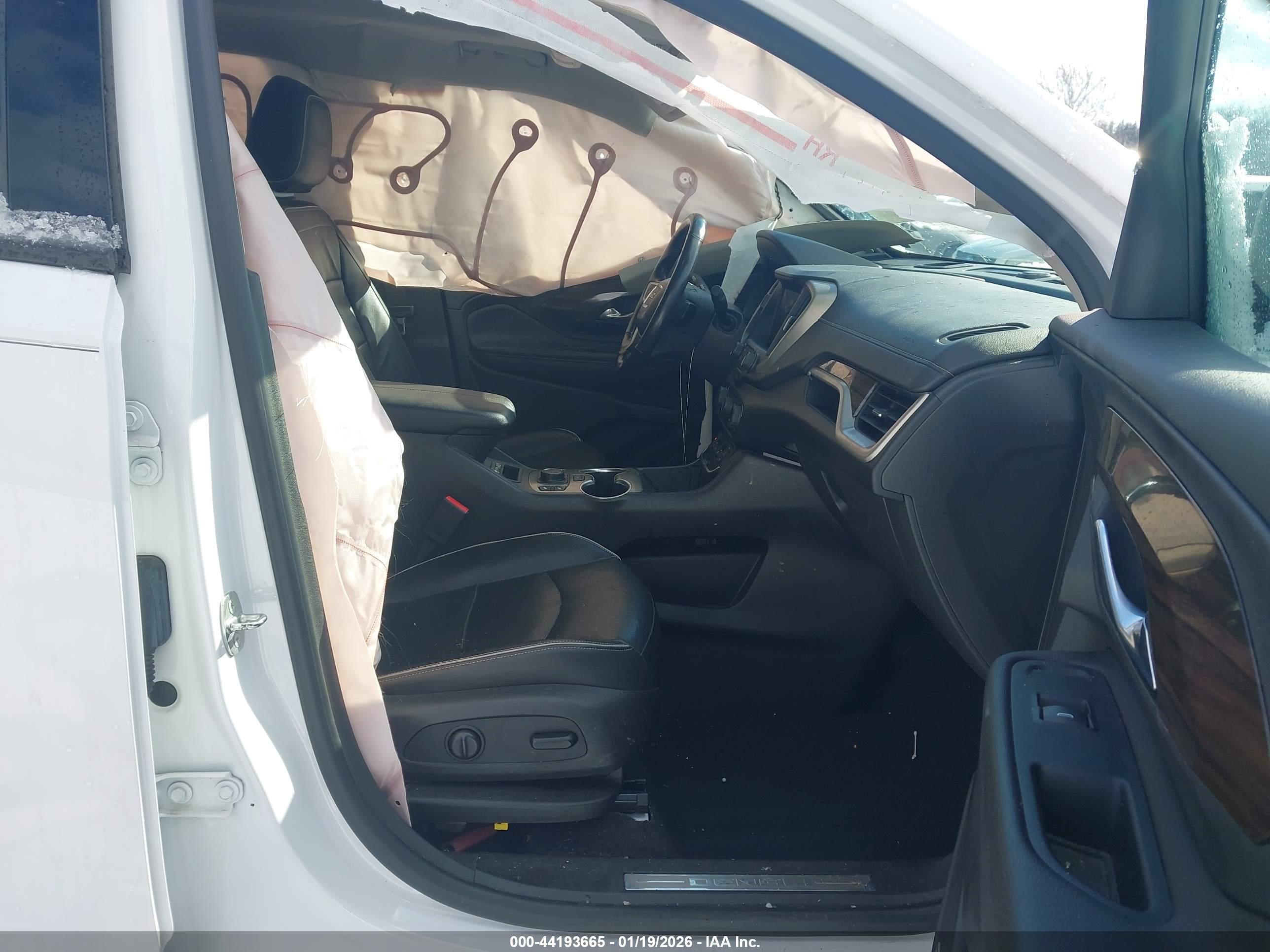 GMC TERRAIN image 5