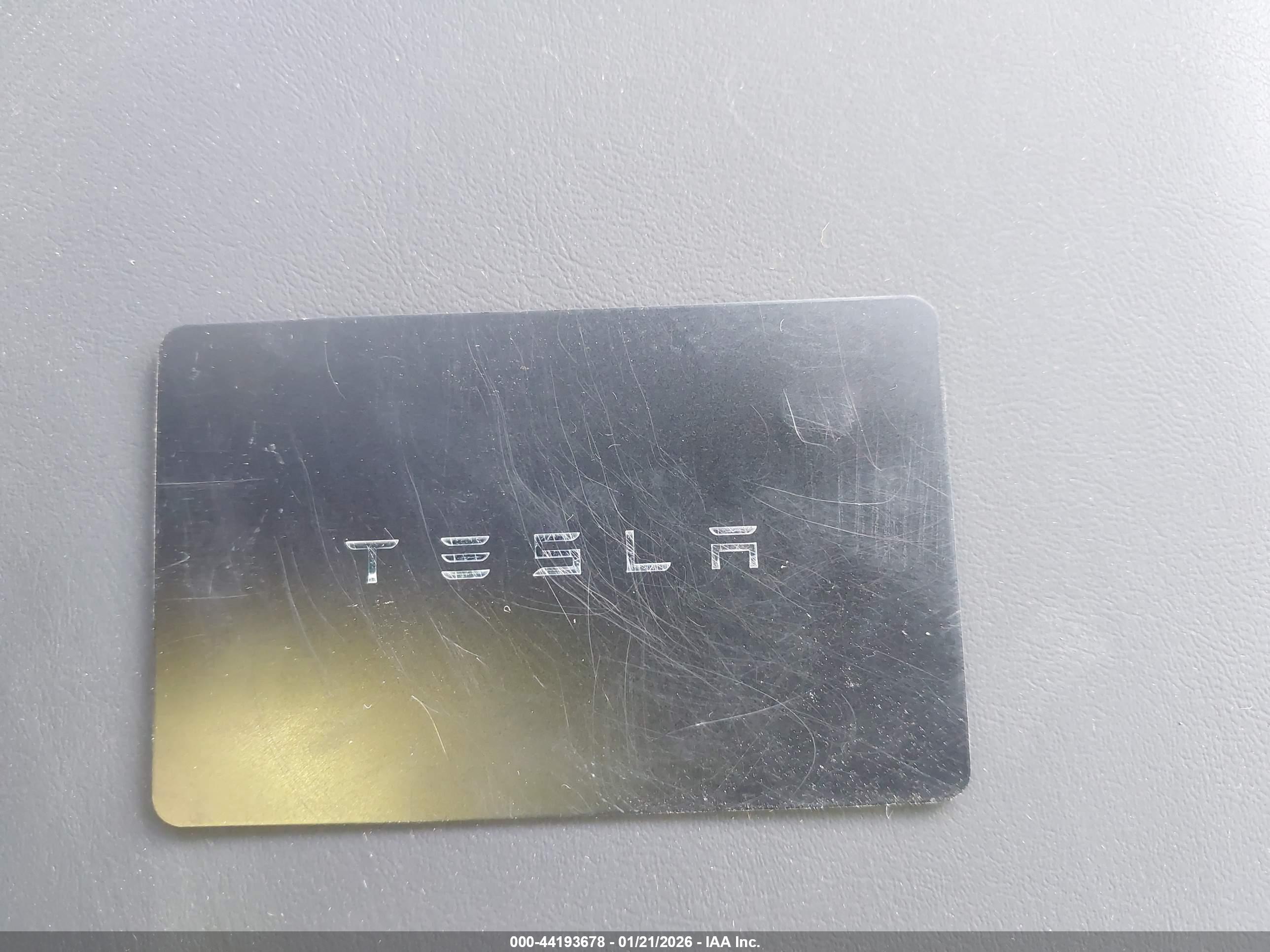 TESLA MODEL image 11