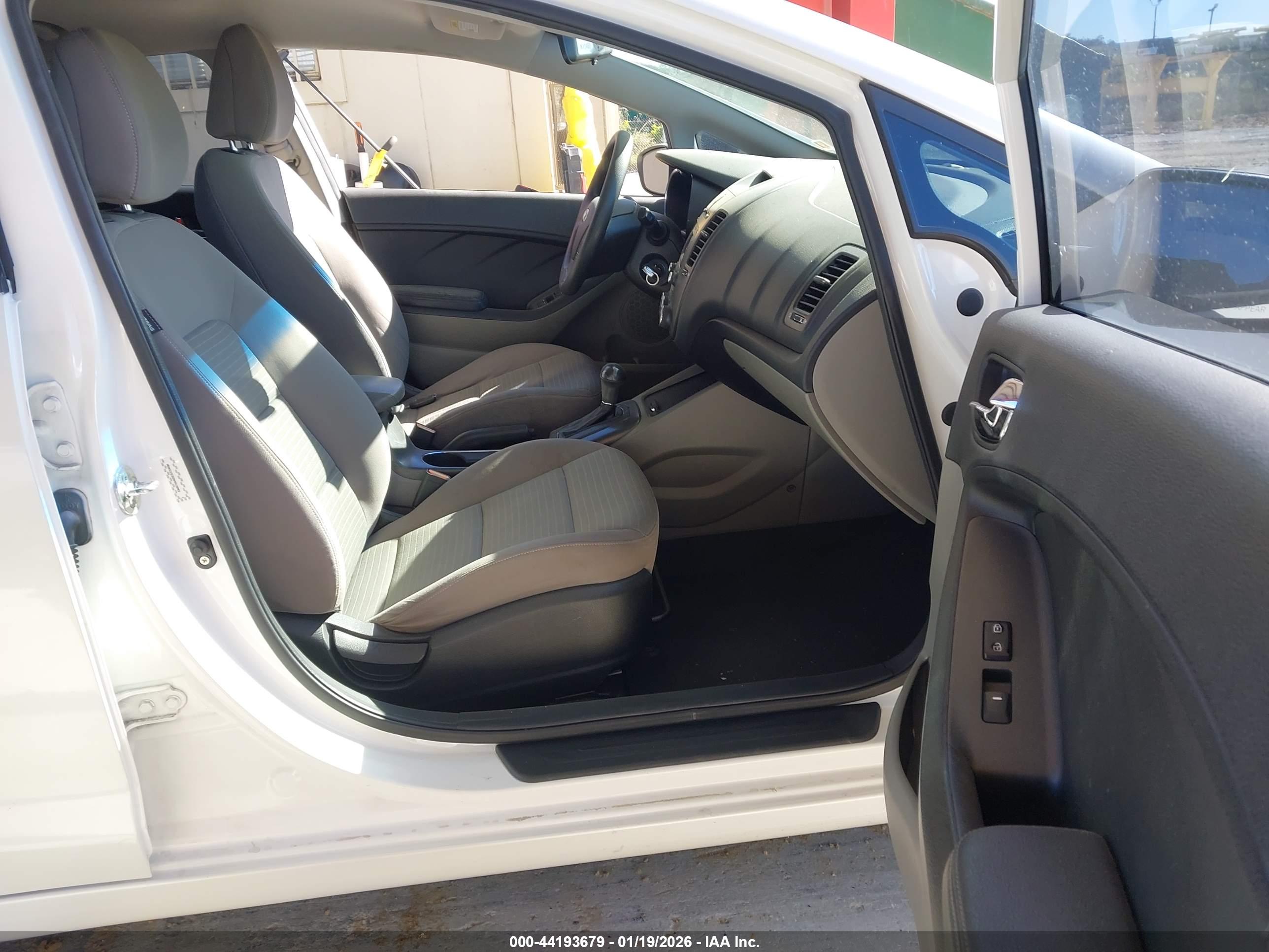 KIA FORTE image 5