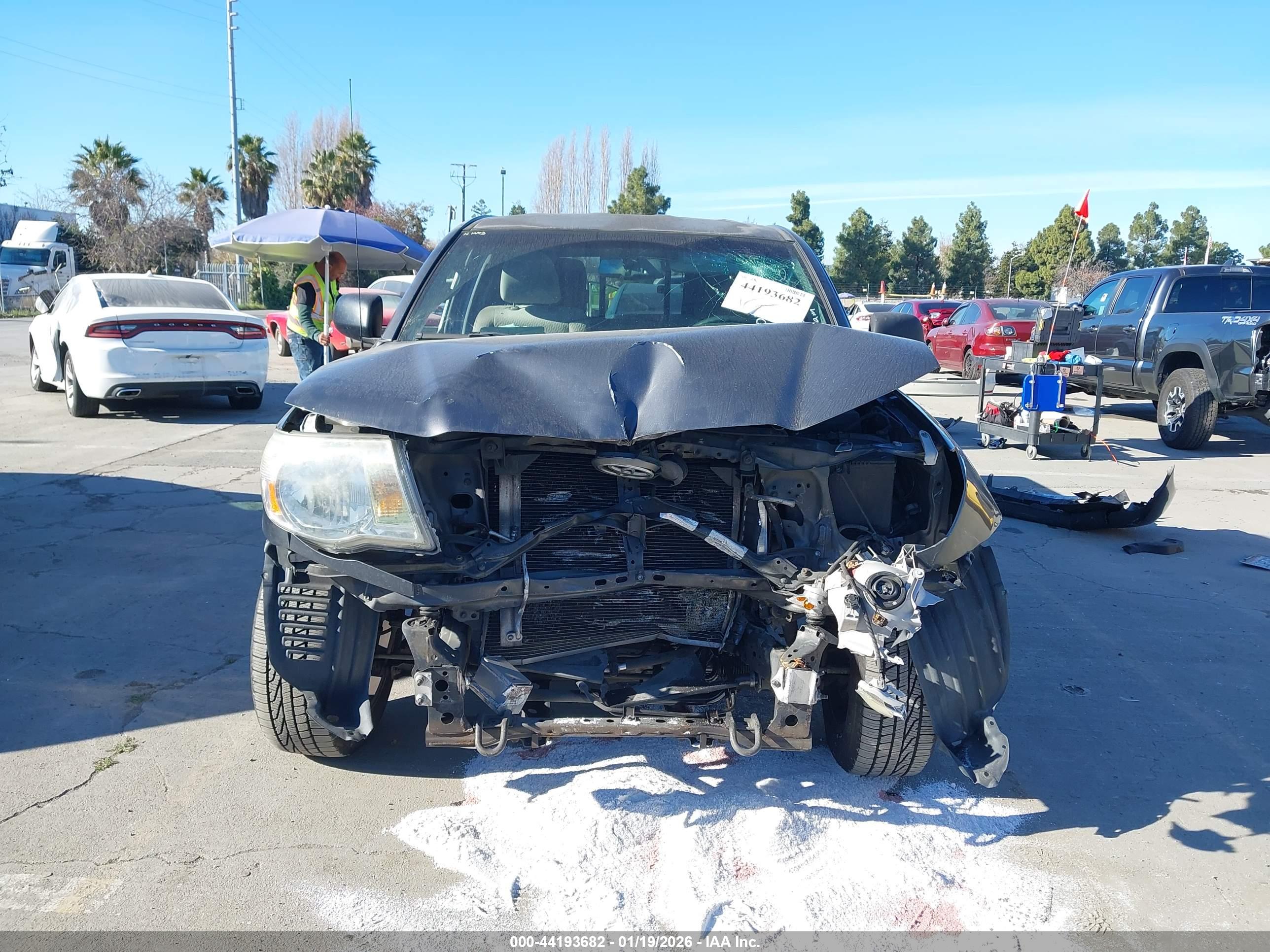 TOYOTA TACOMA image 6
