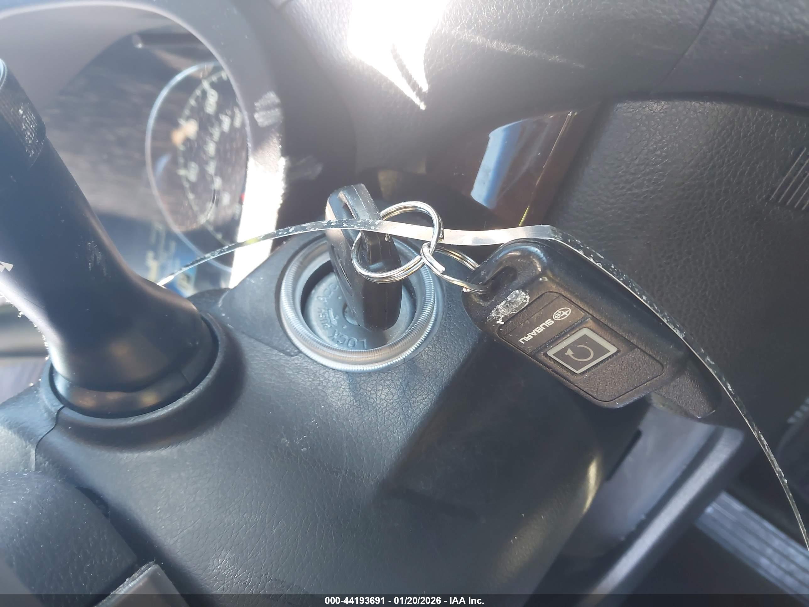 SUBARU LEGACY image 11
