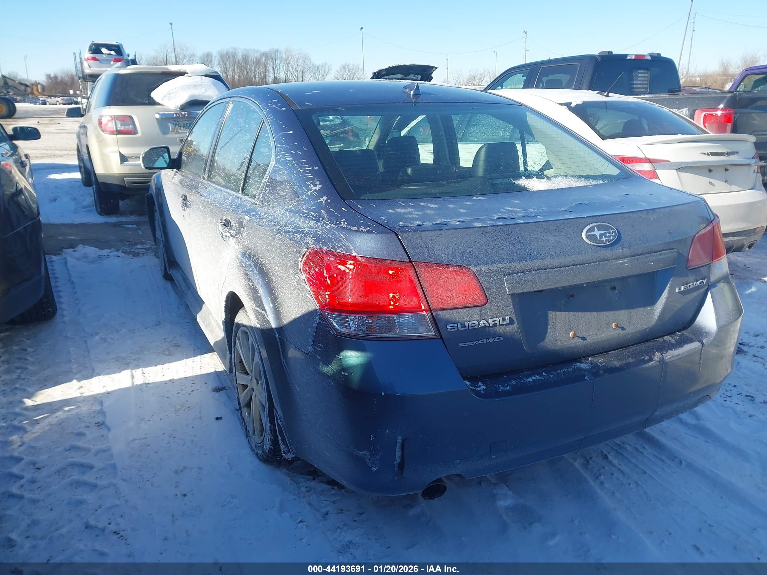 SUBARU LEGACY image 3