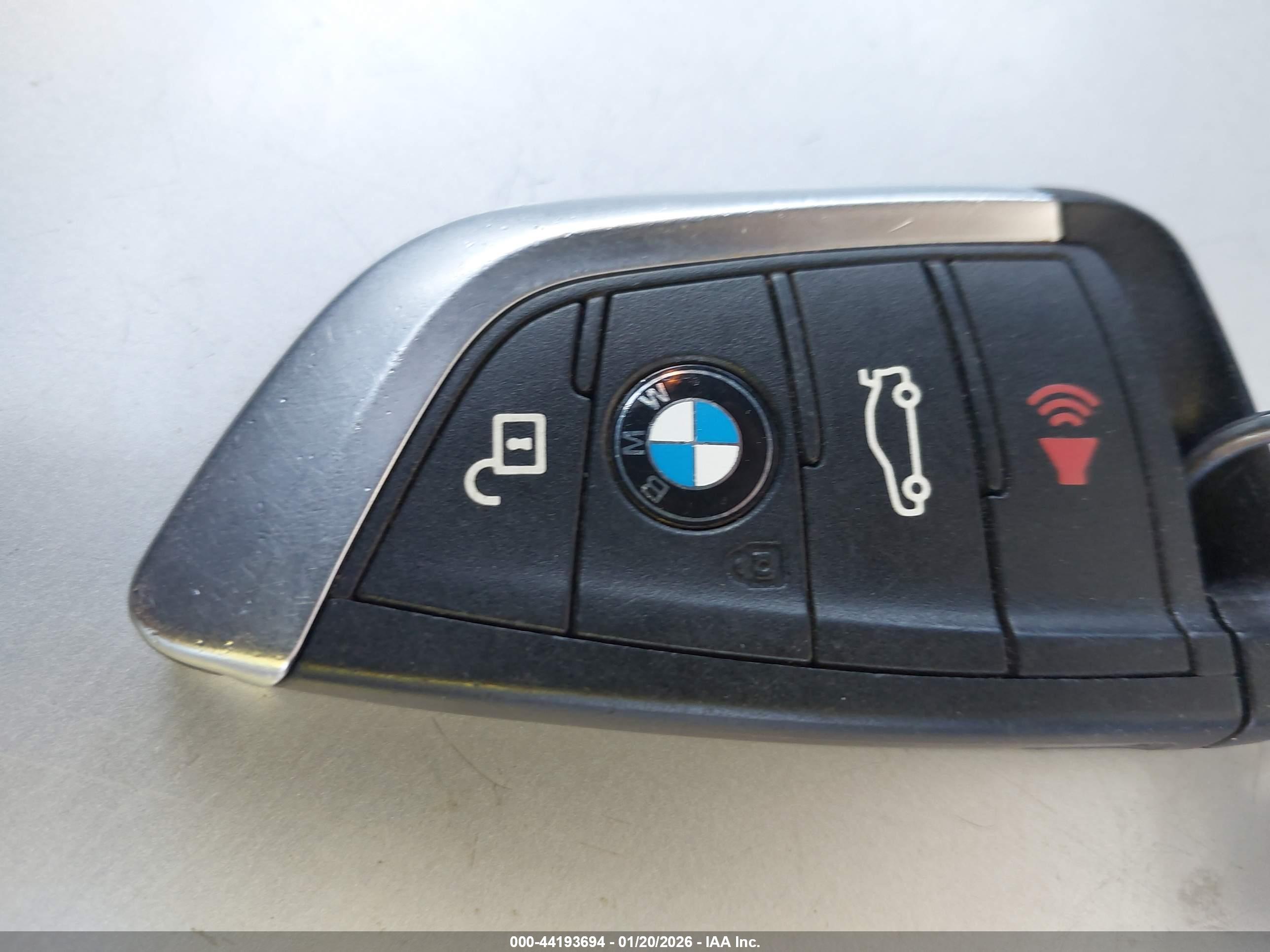 BMW X1 image 11