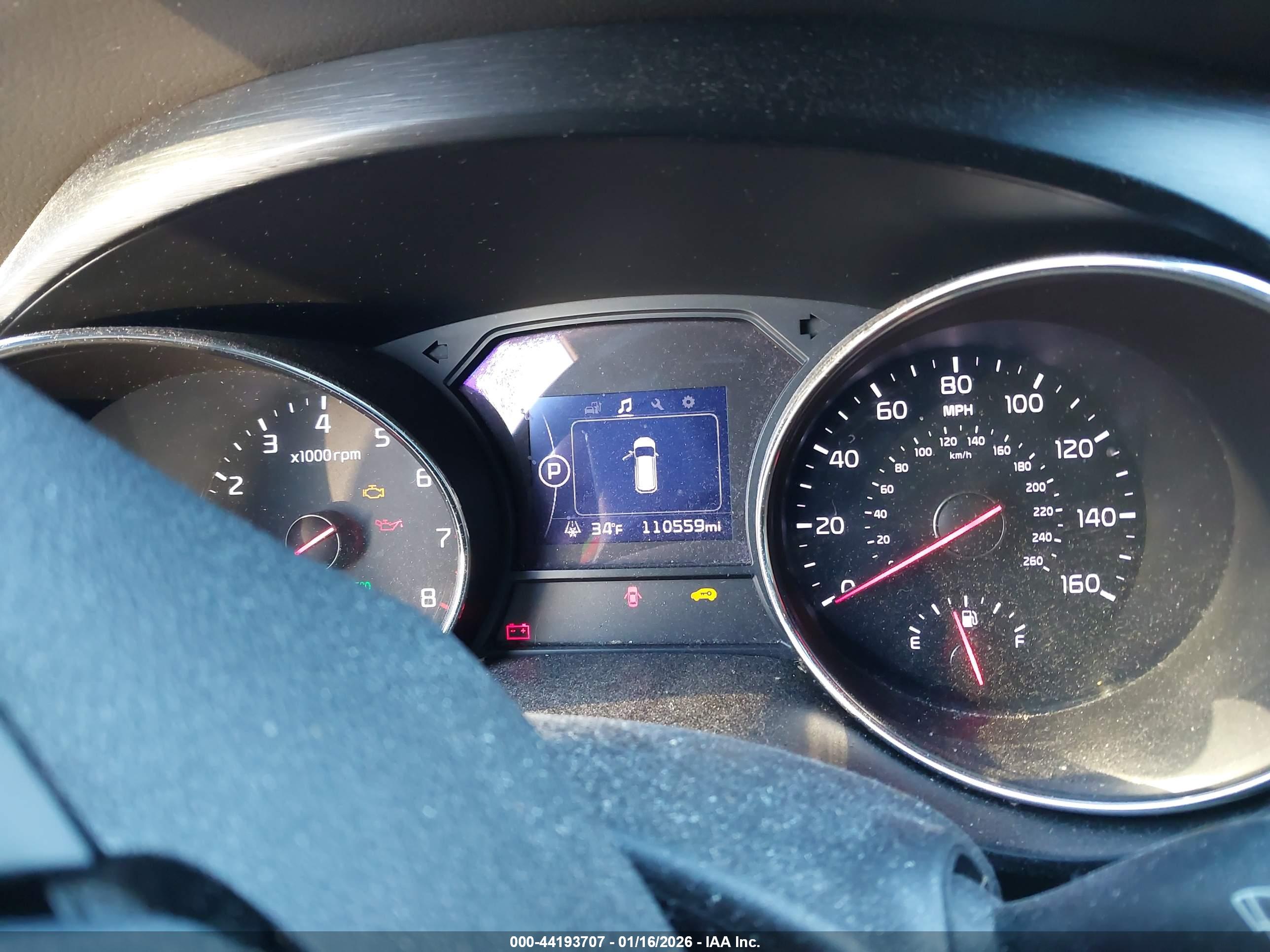 KIA SEDONA image 7