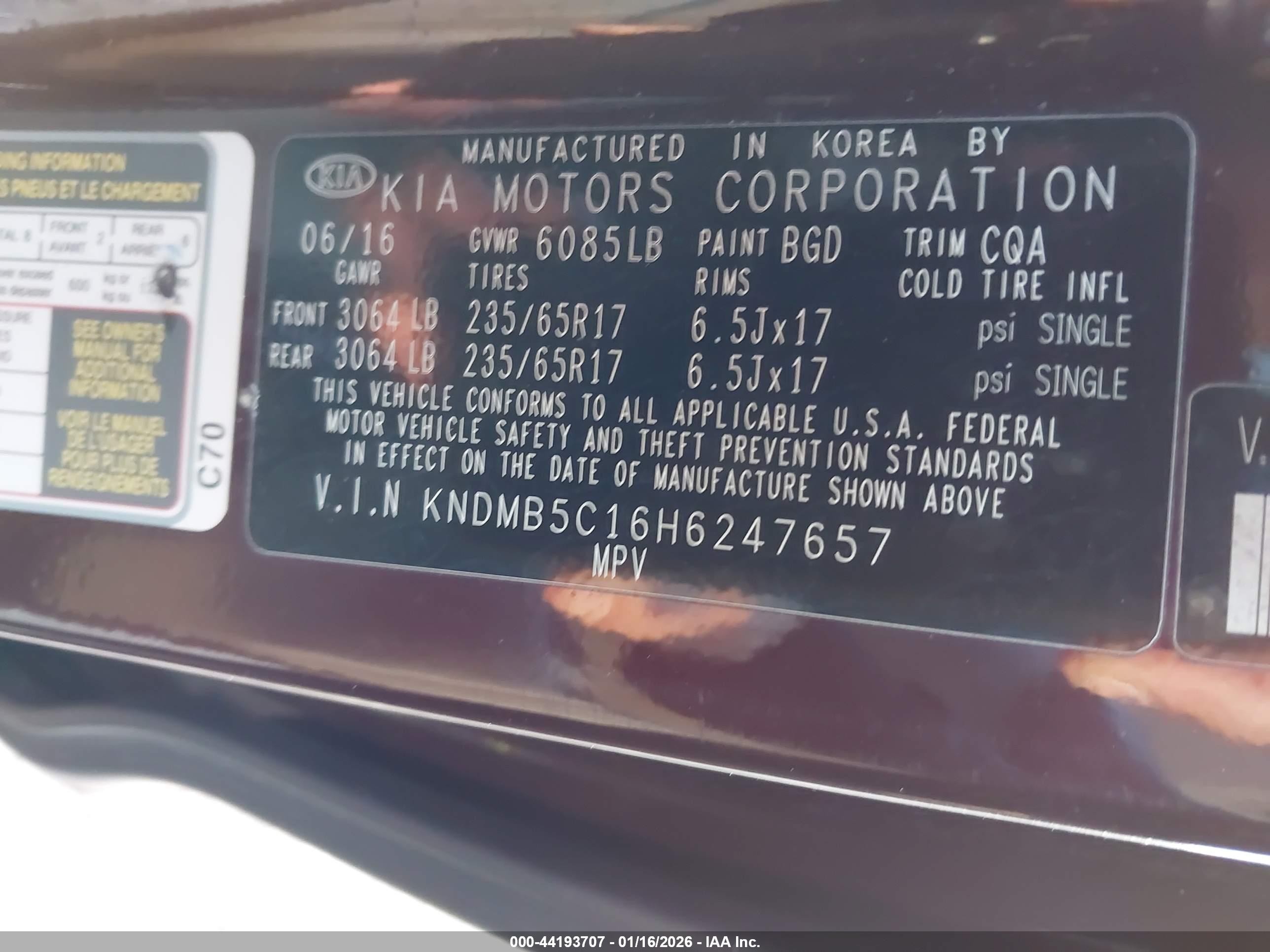 KIA SEDONA image 9