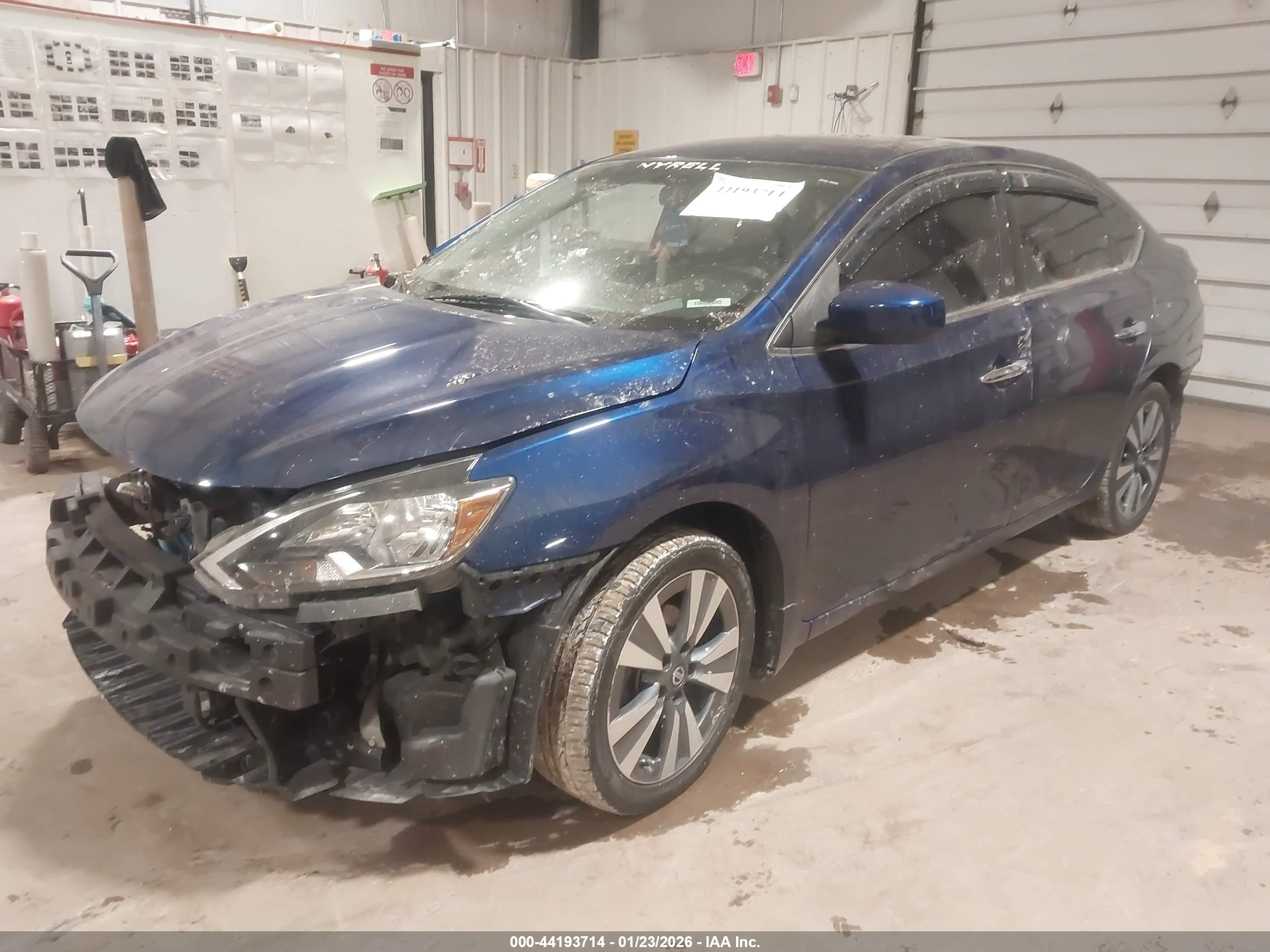 NISSAN SENTRA image 2