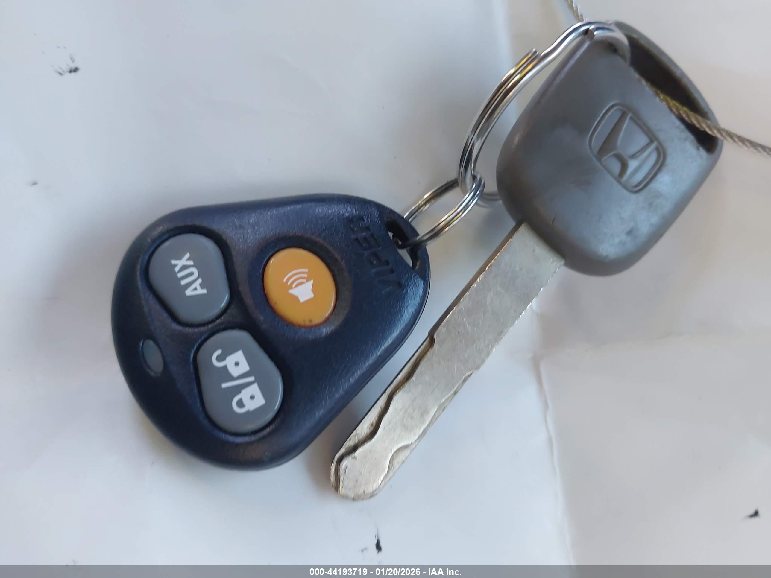 HONDA CIVIC image 11