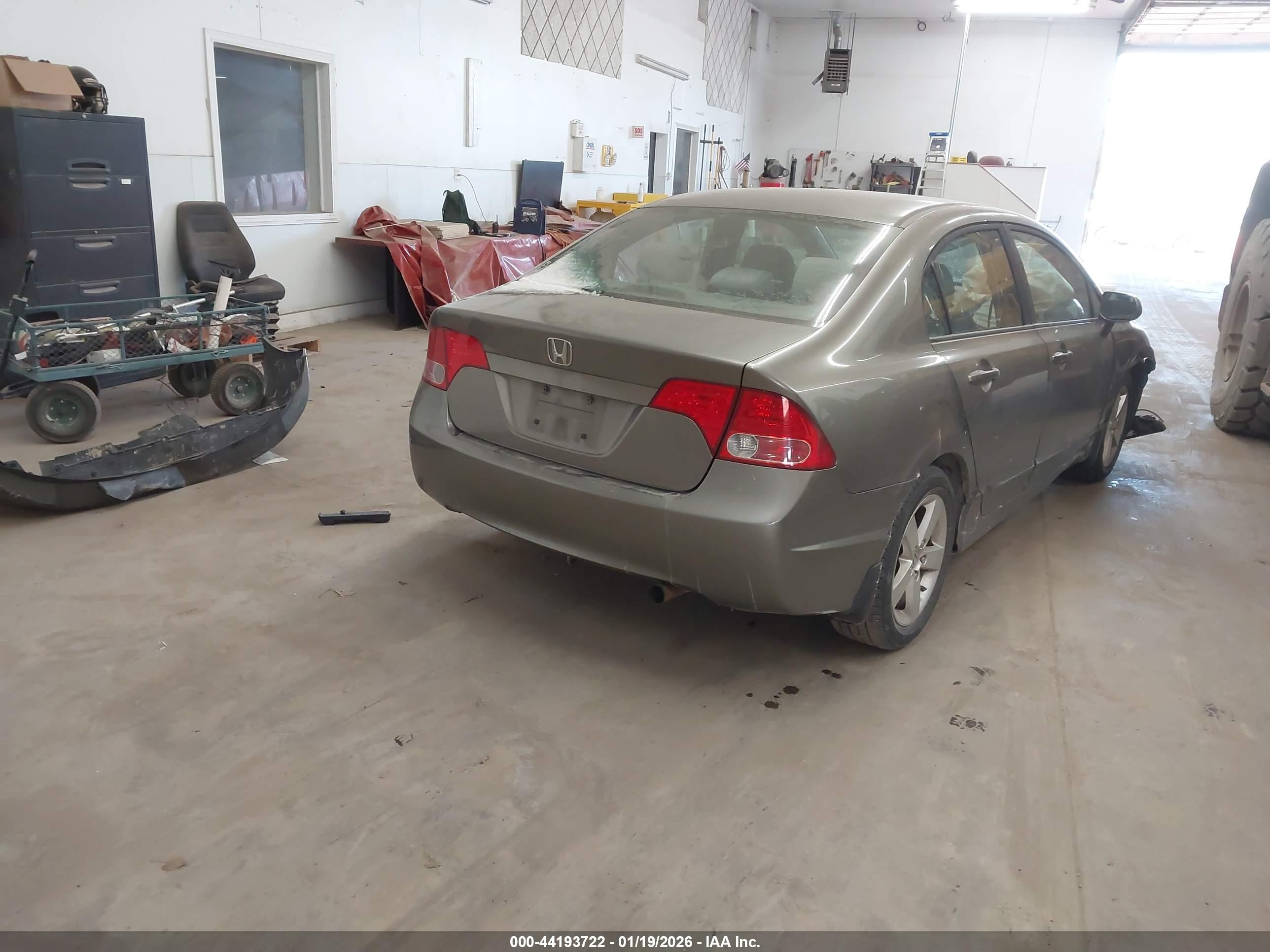 HONDA CIVIC image 4