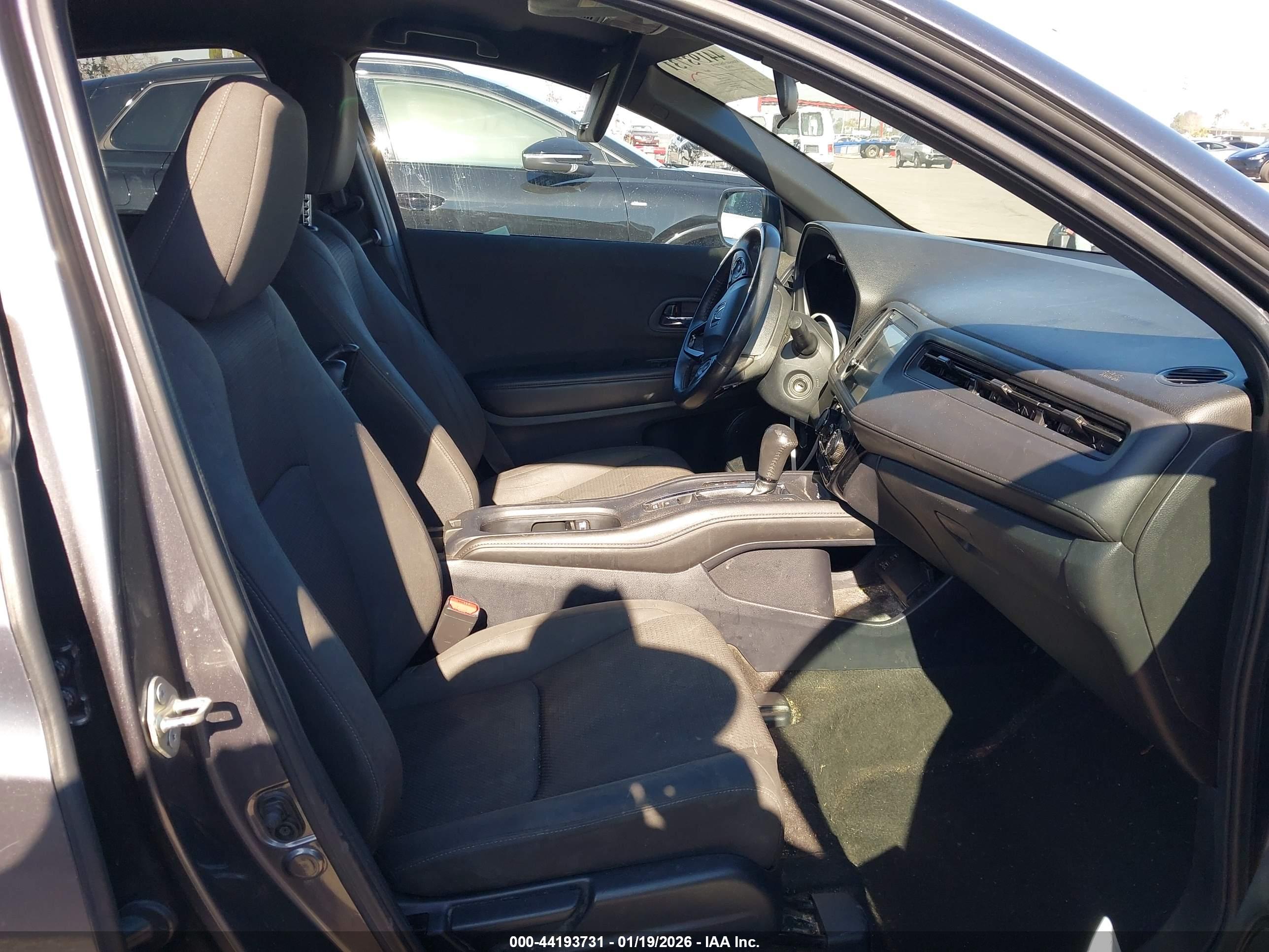 HONDA HR-V image 5