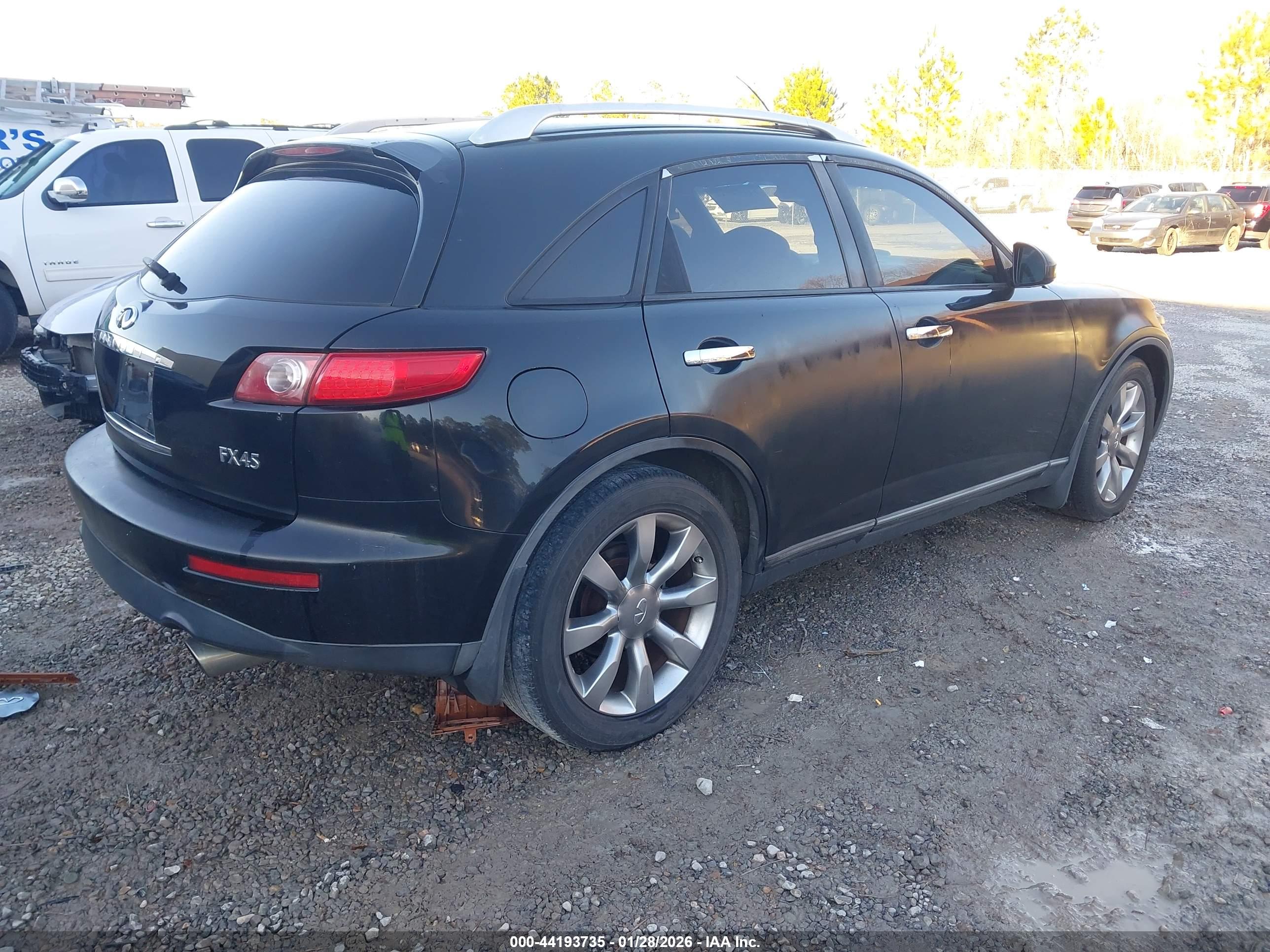 INFINITI FX45 image 4