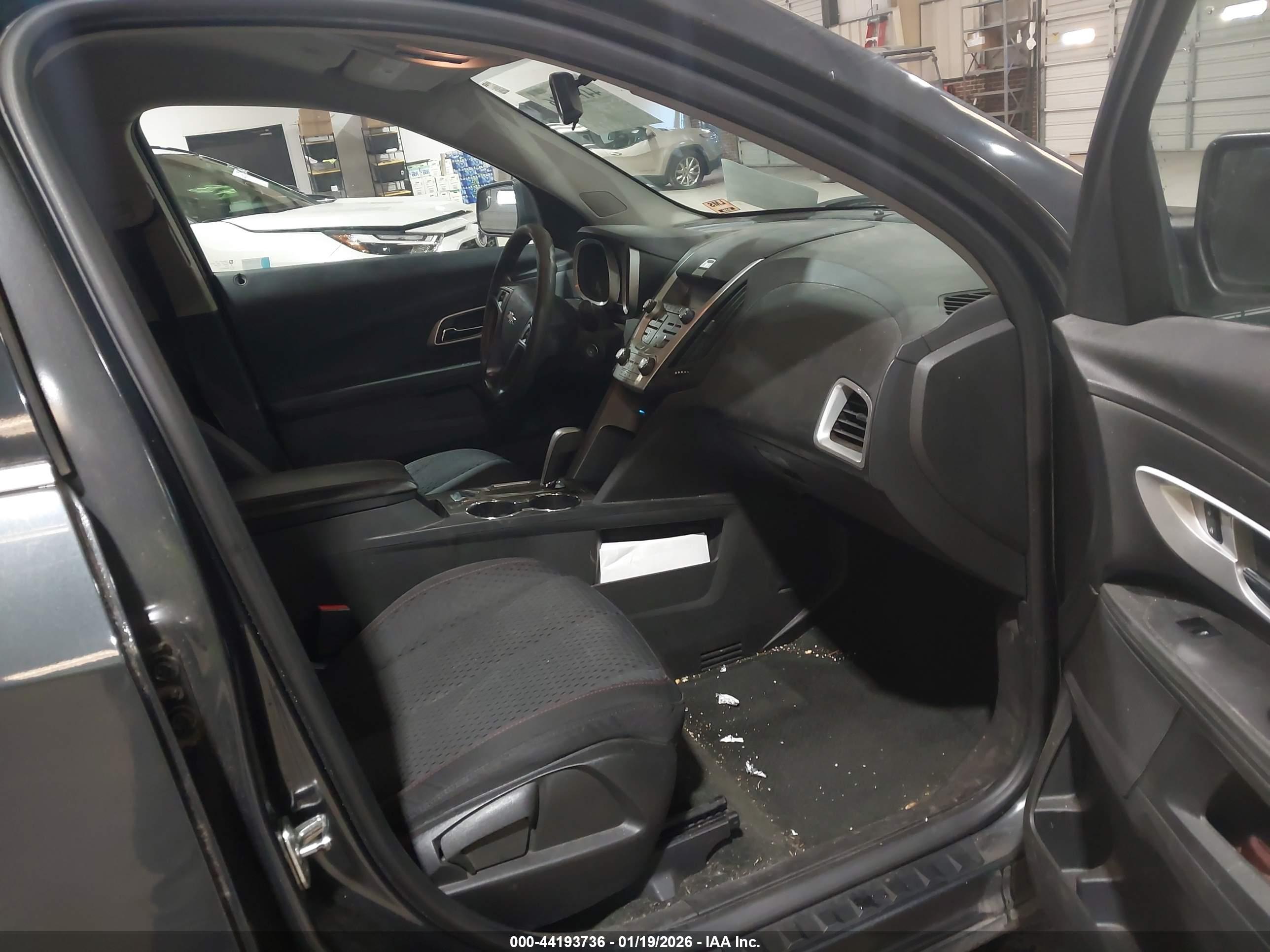 CHEVROLET EQUINOX image 5