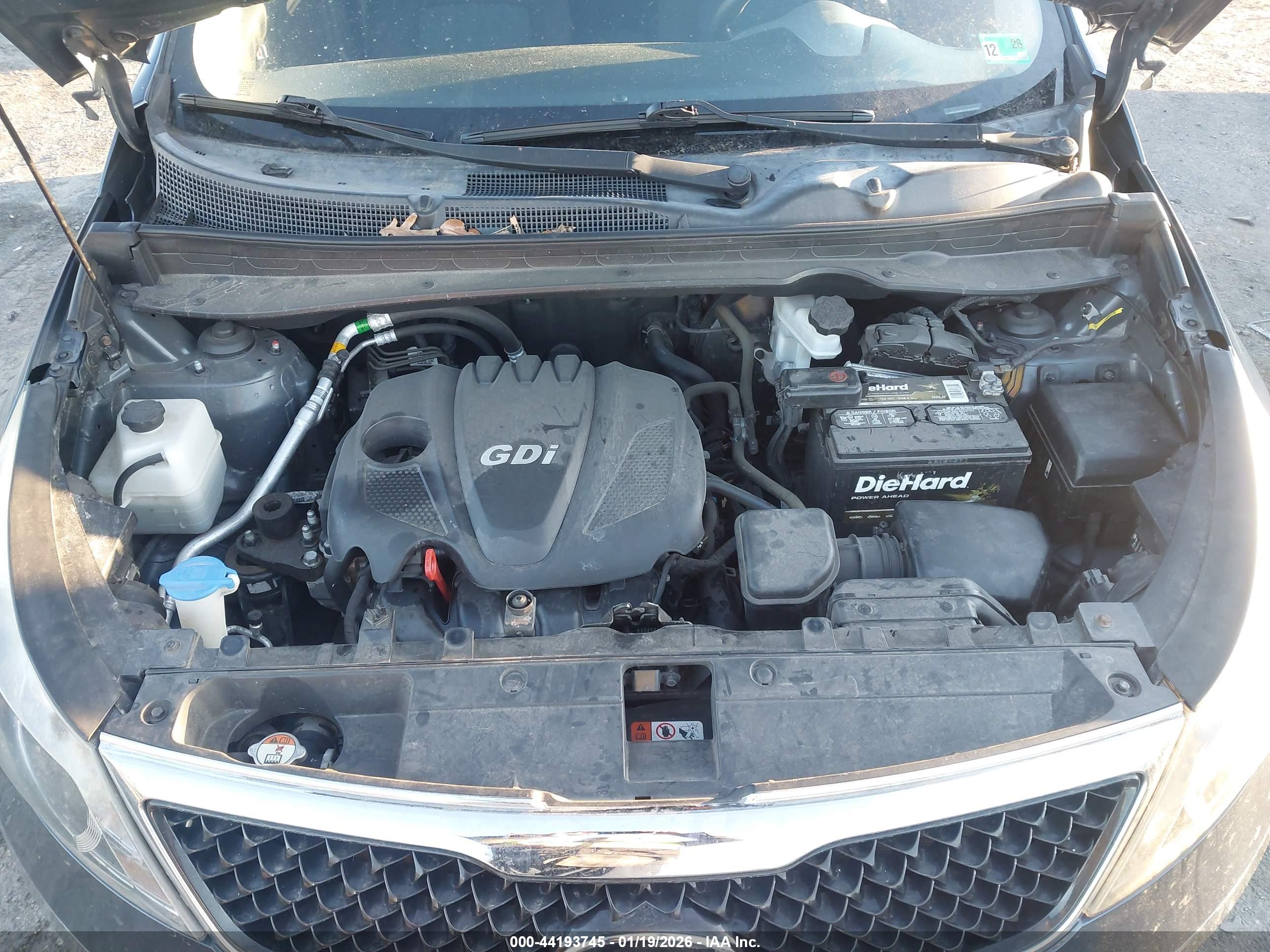 KIA SPORTAGE image 10