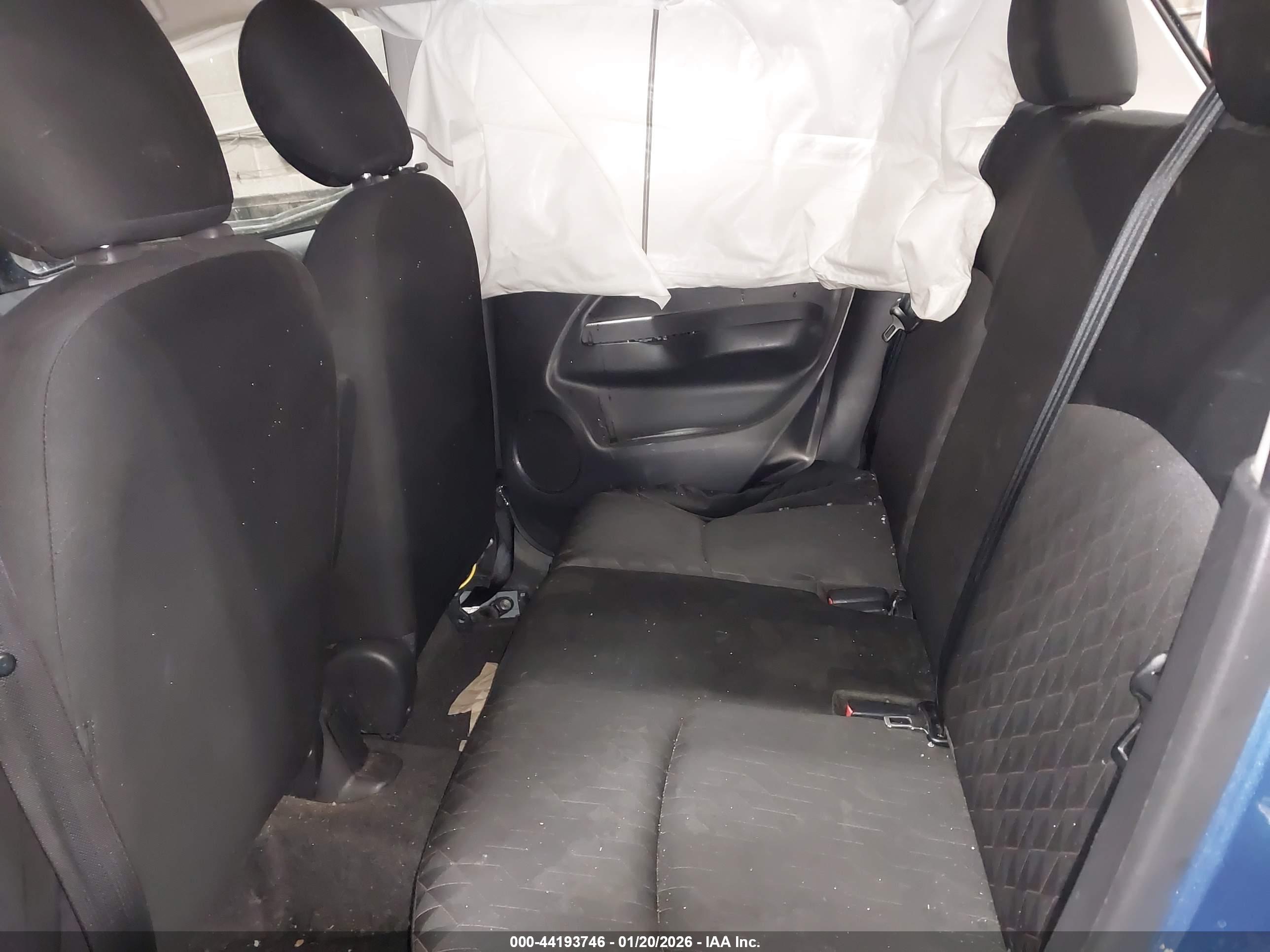 MITSUBISHI MIRAGE image 8