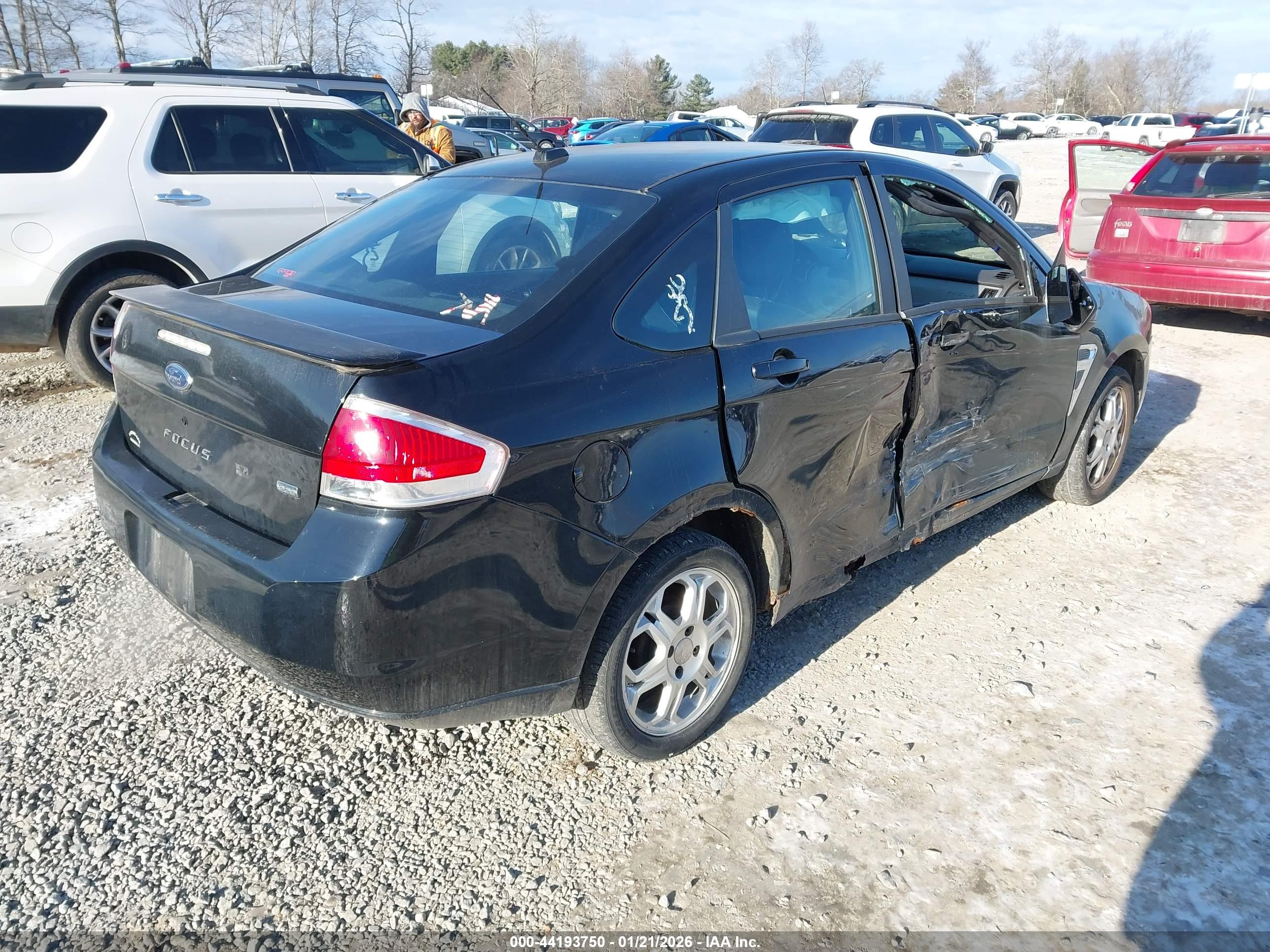 FORD FOCUS image 4