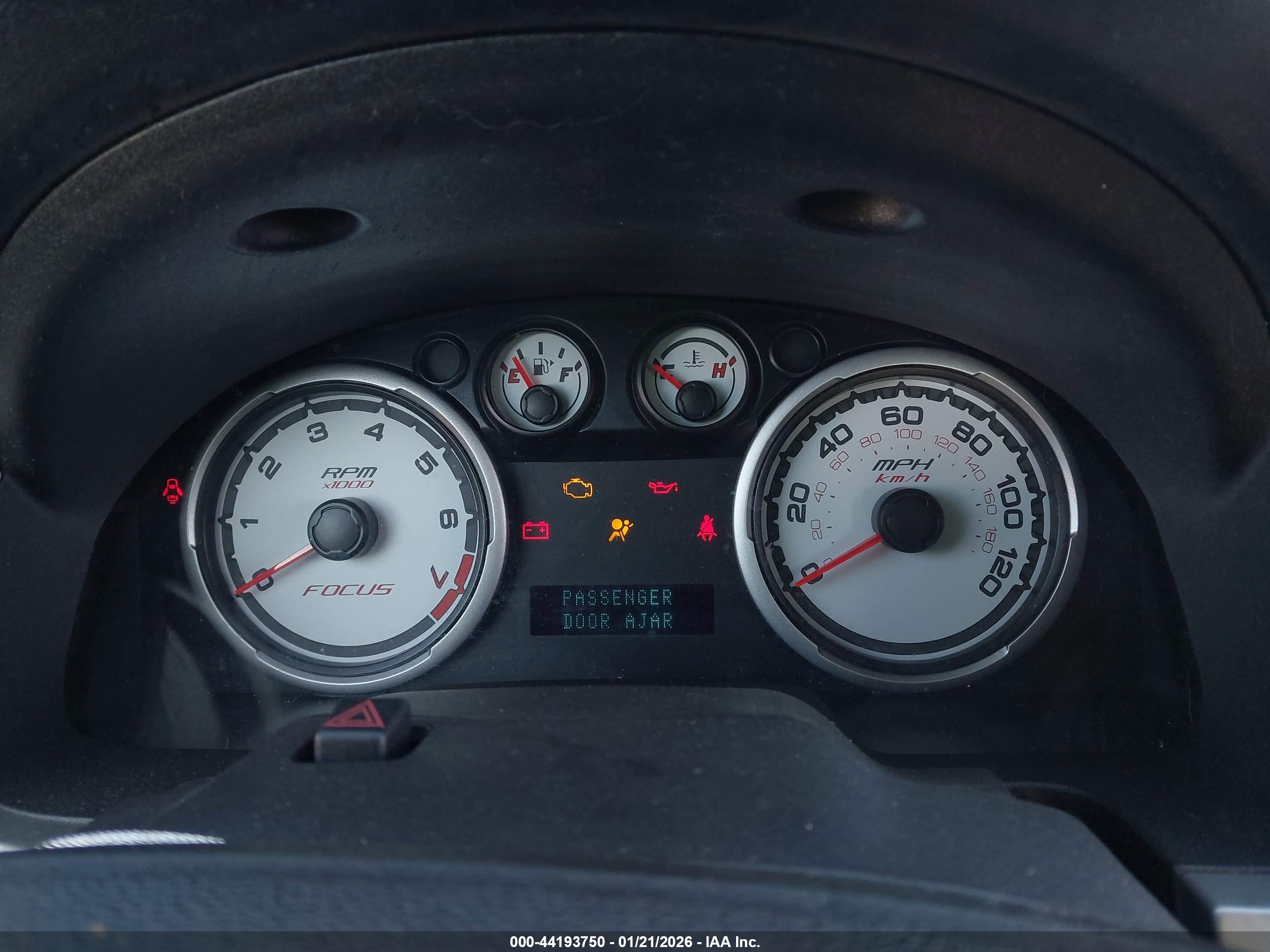 FORD FOCUS image 7