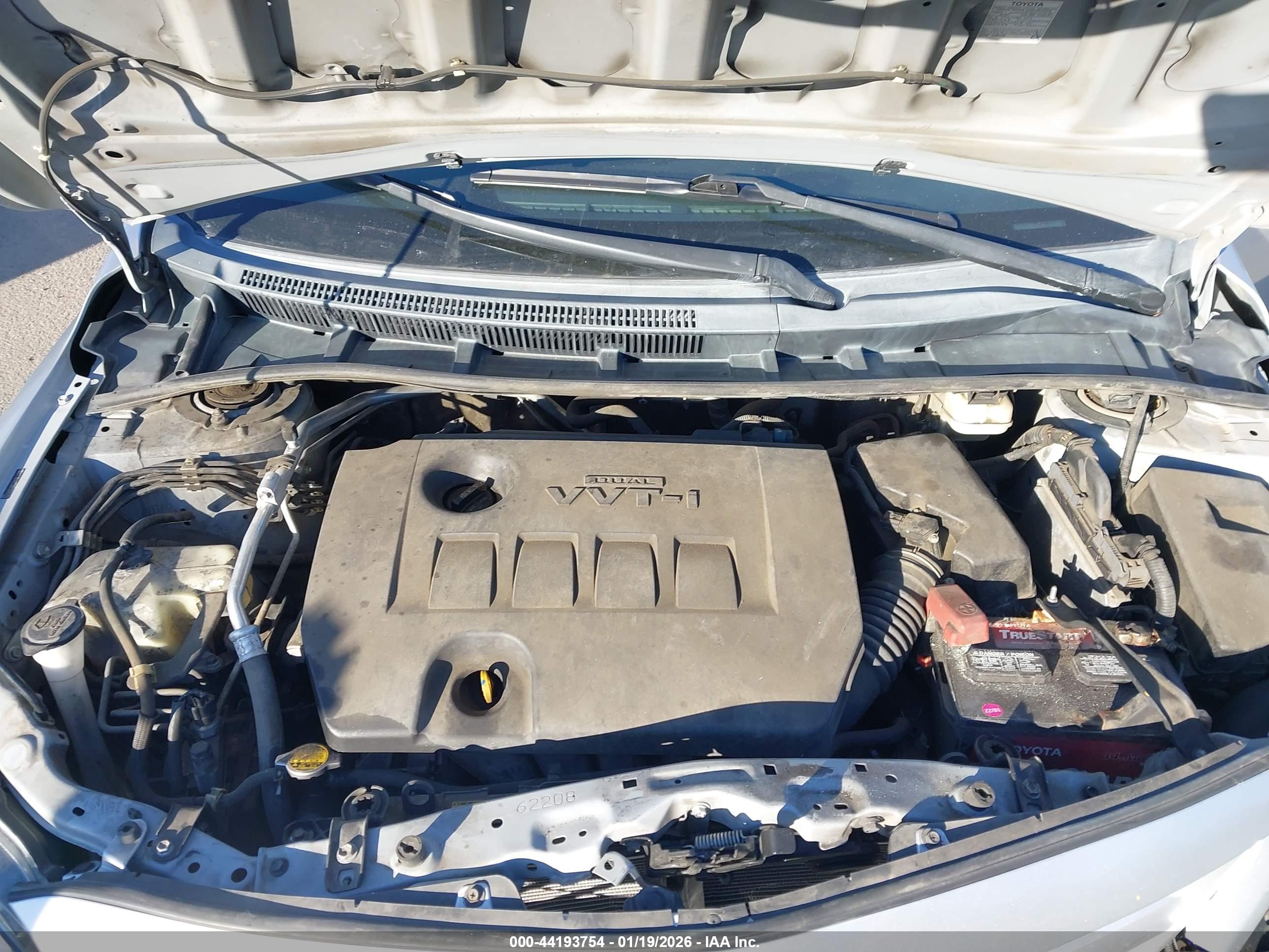 TOYOTA COROLLA image 10