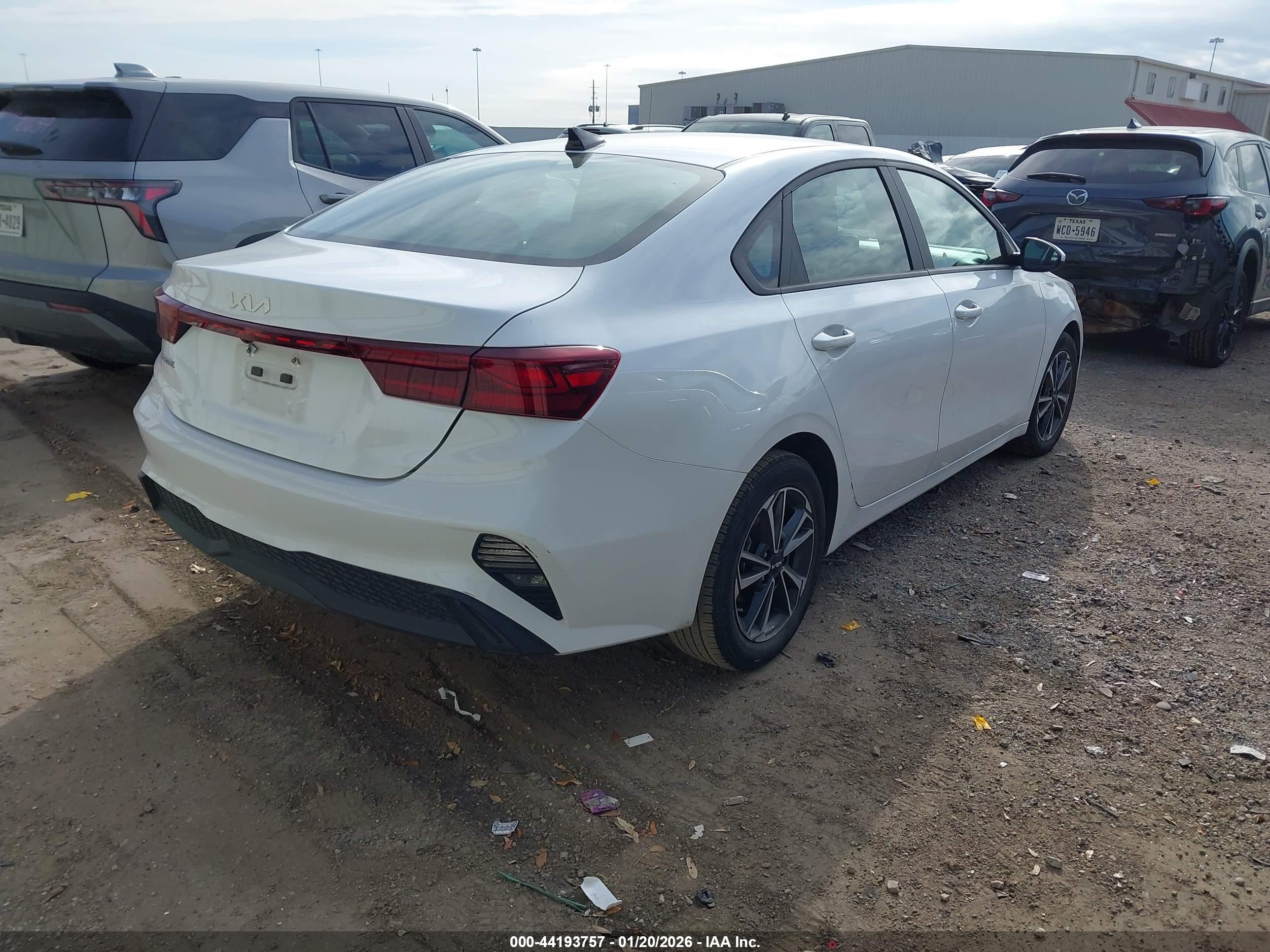 KIA FORTE image 4