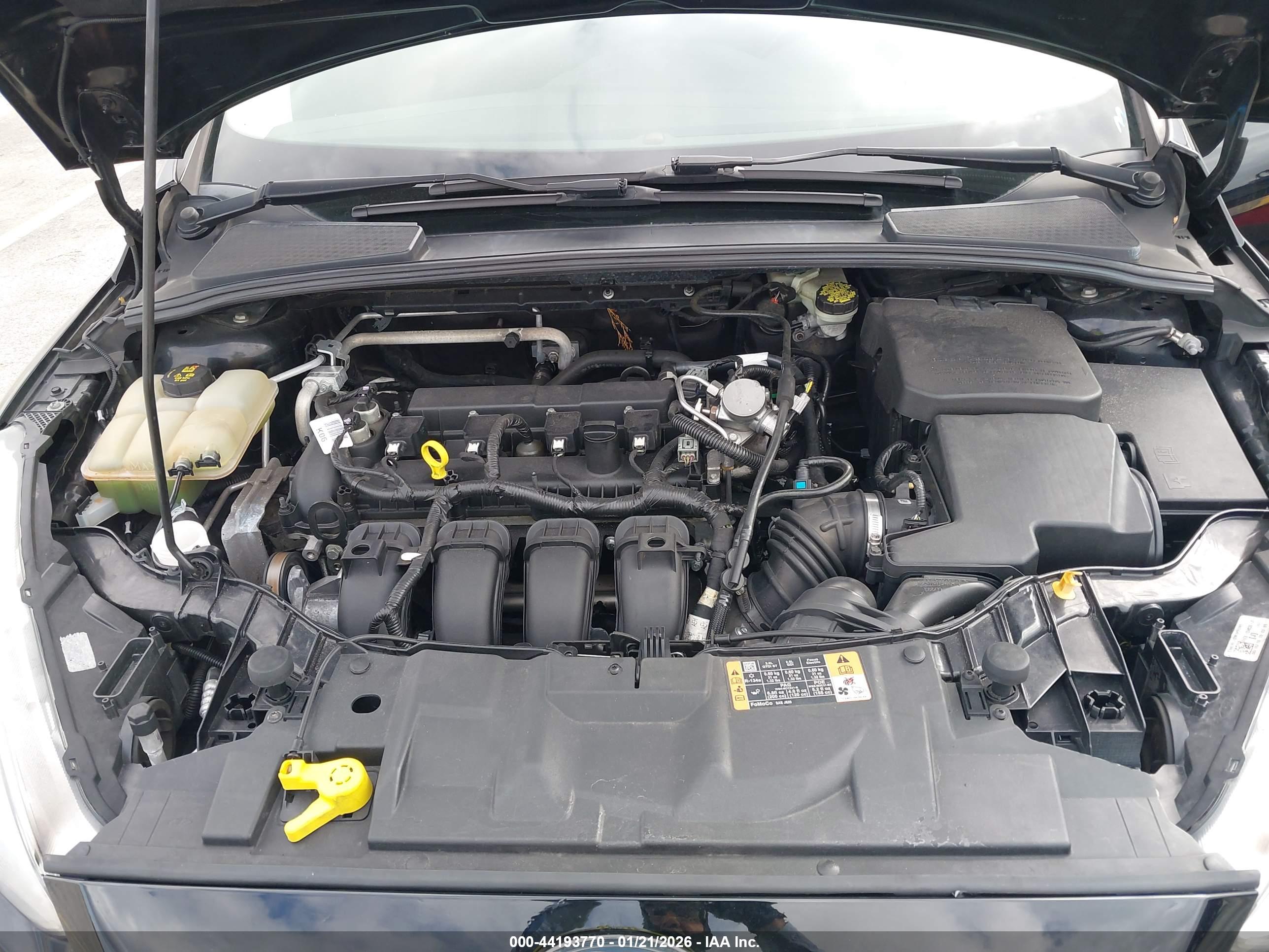 FORD FOCUS image 10