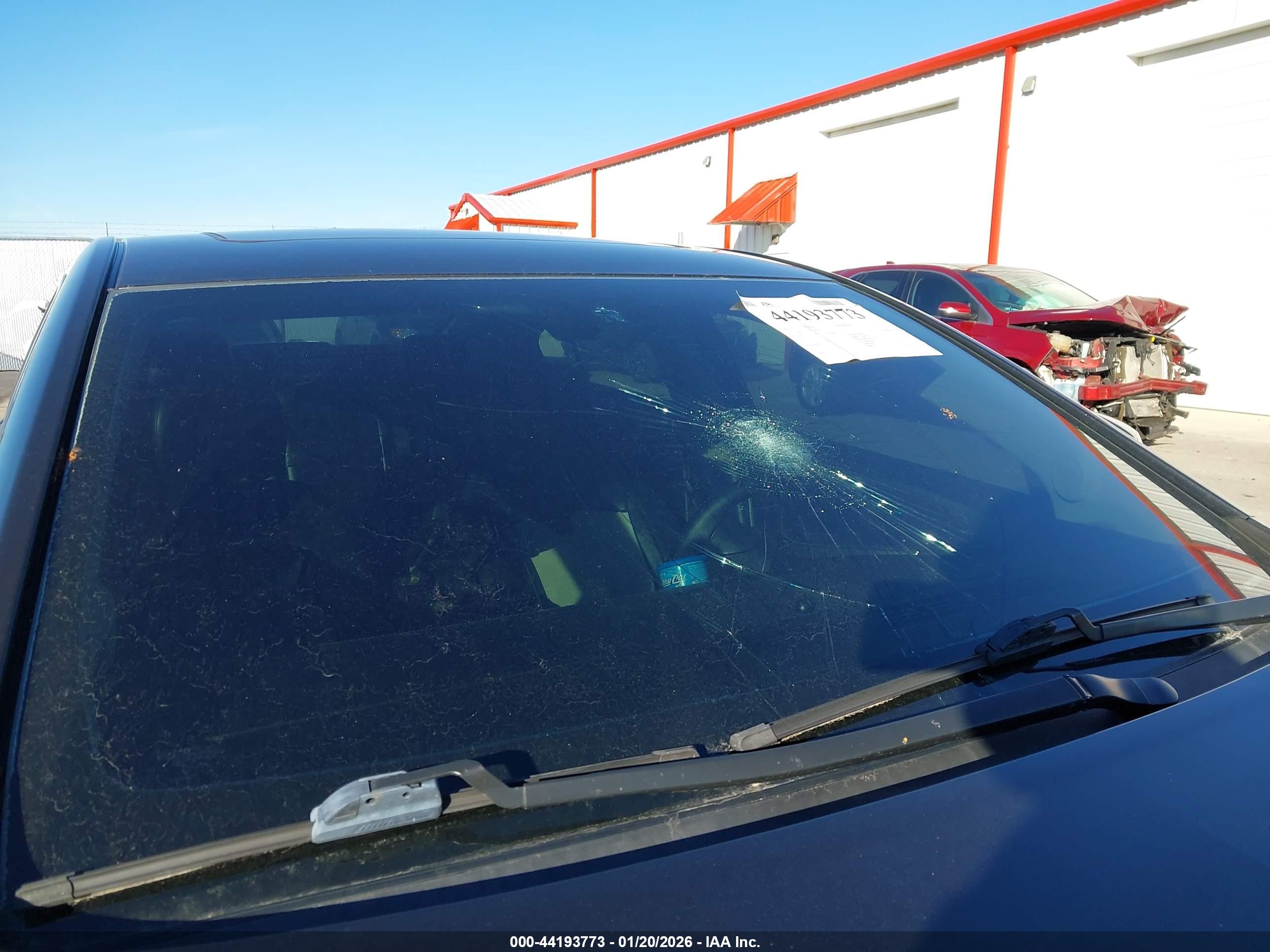 BUICK LACROSSE image 6