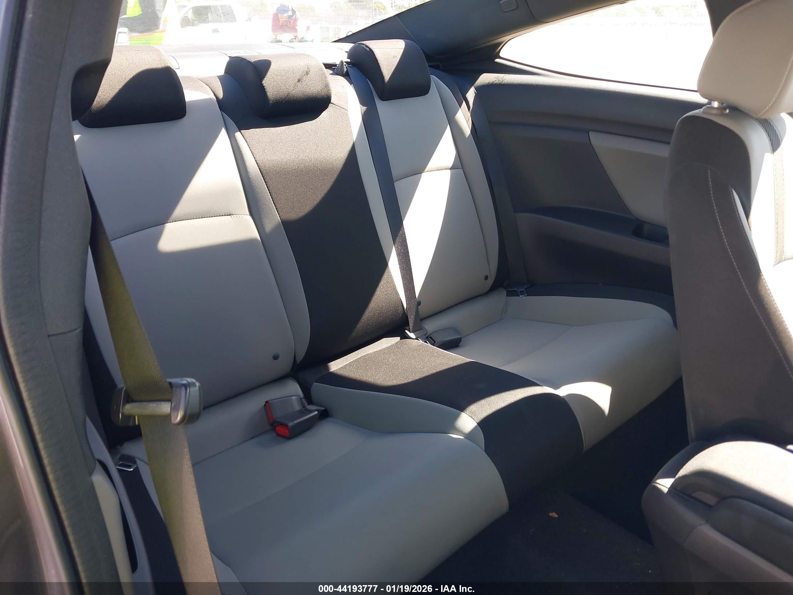 HONDA CIVIC image 8