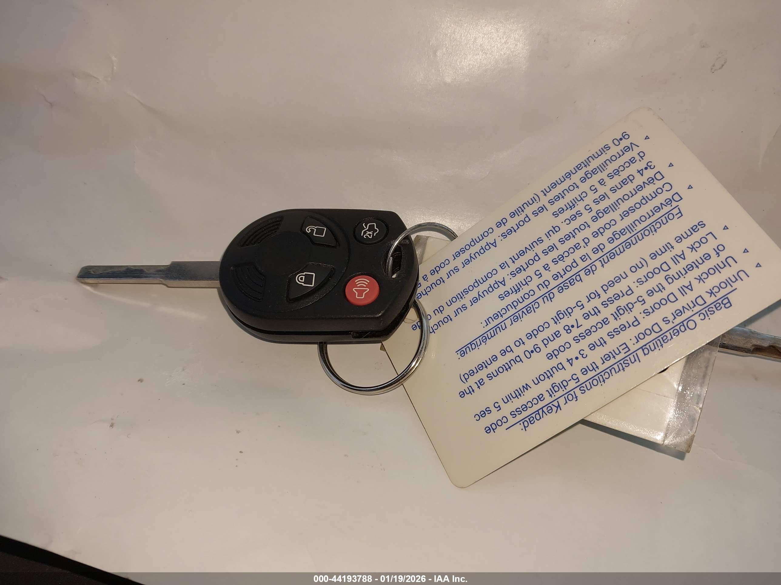 FORD ESCAPE image 11