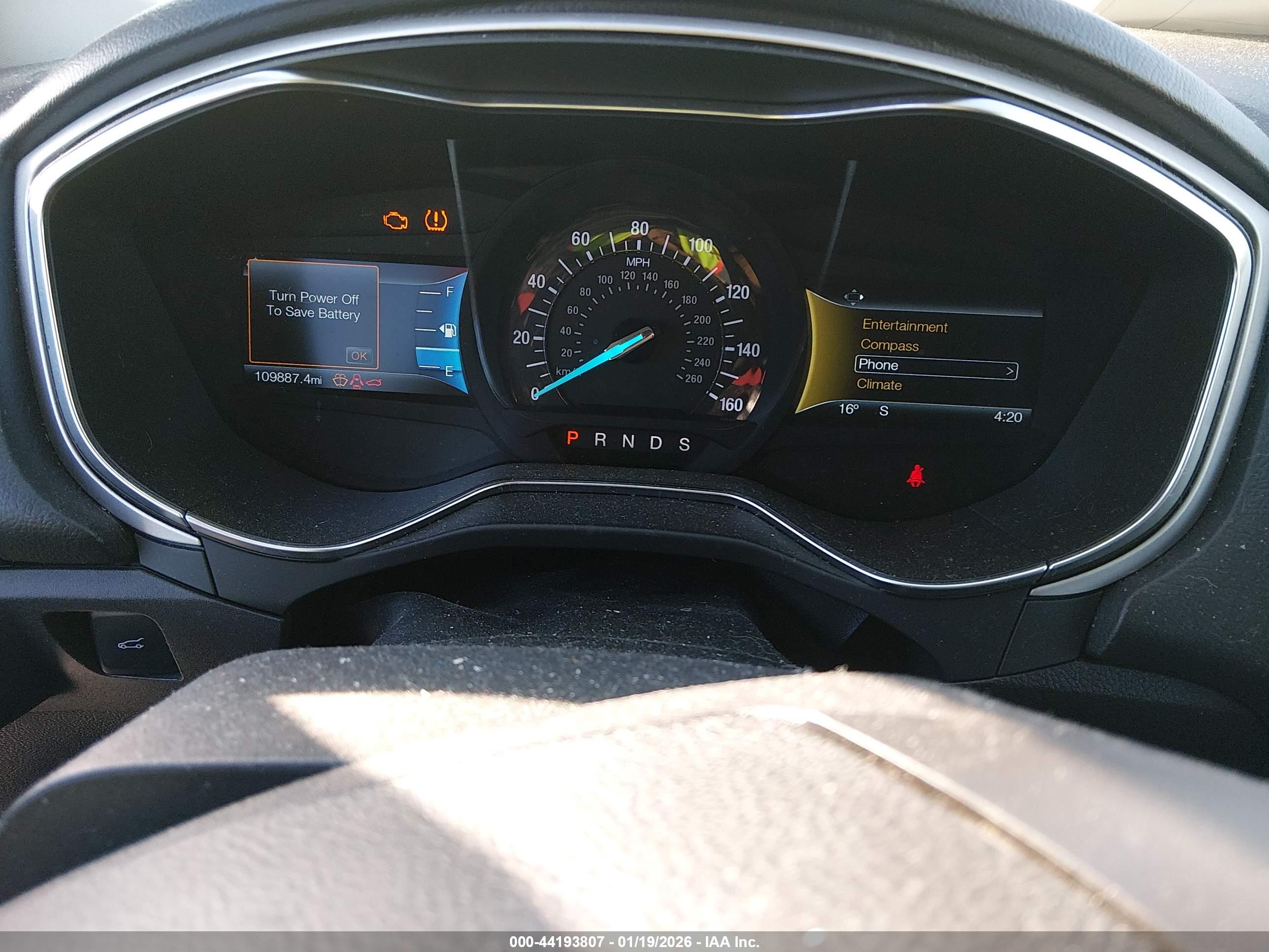 FORD FUSION image 7