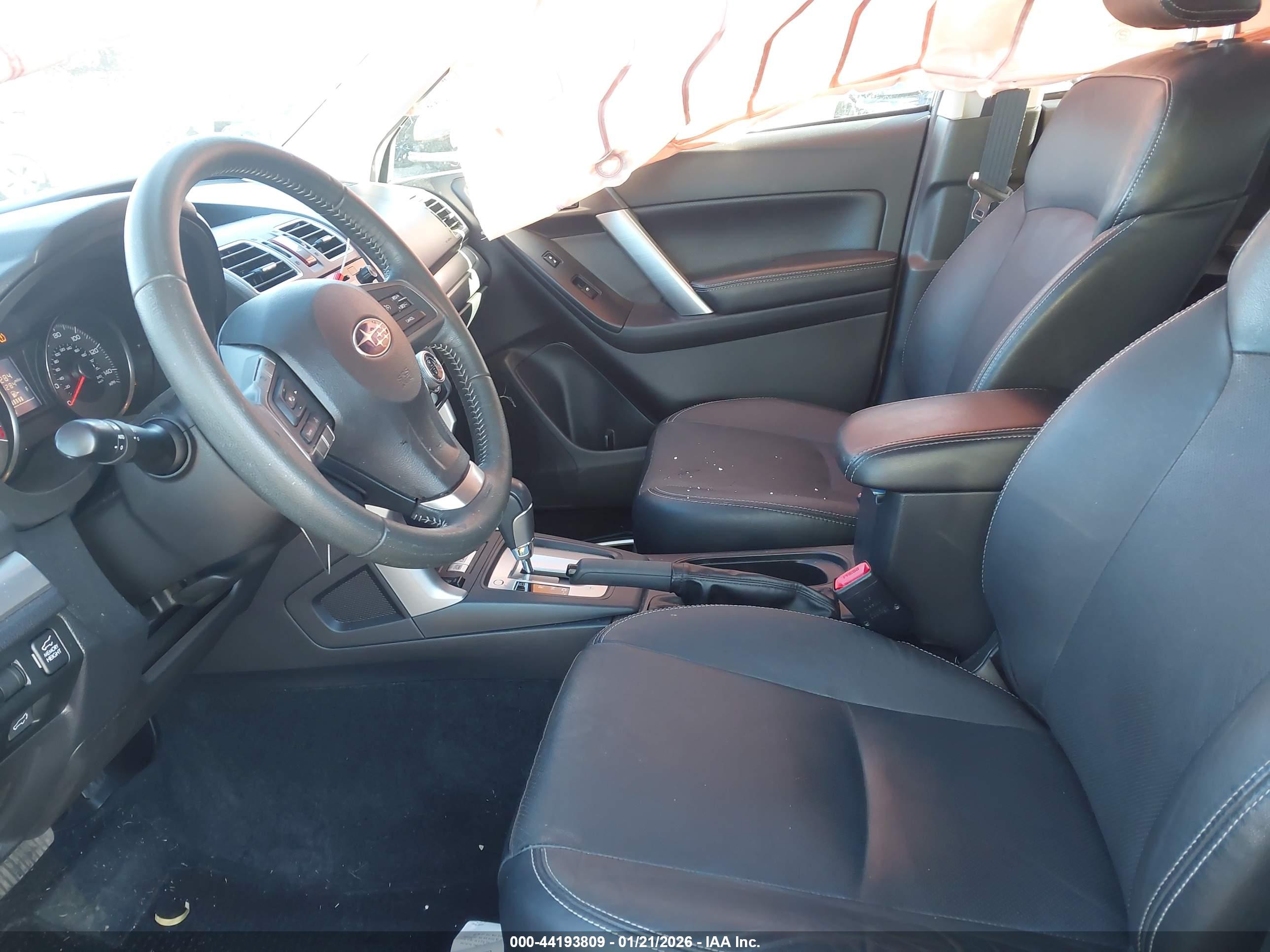 SUBARU FORESTER image 5
