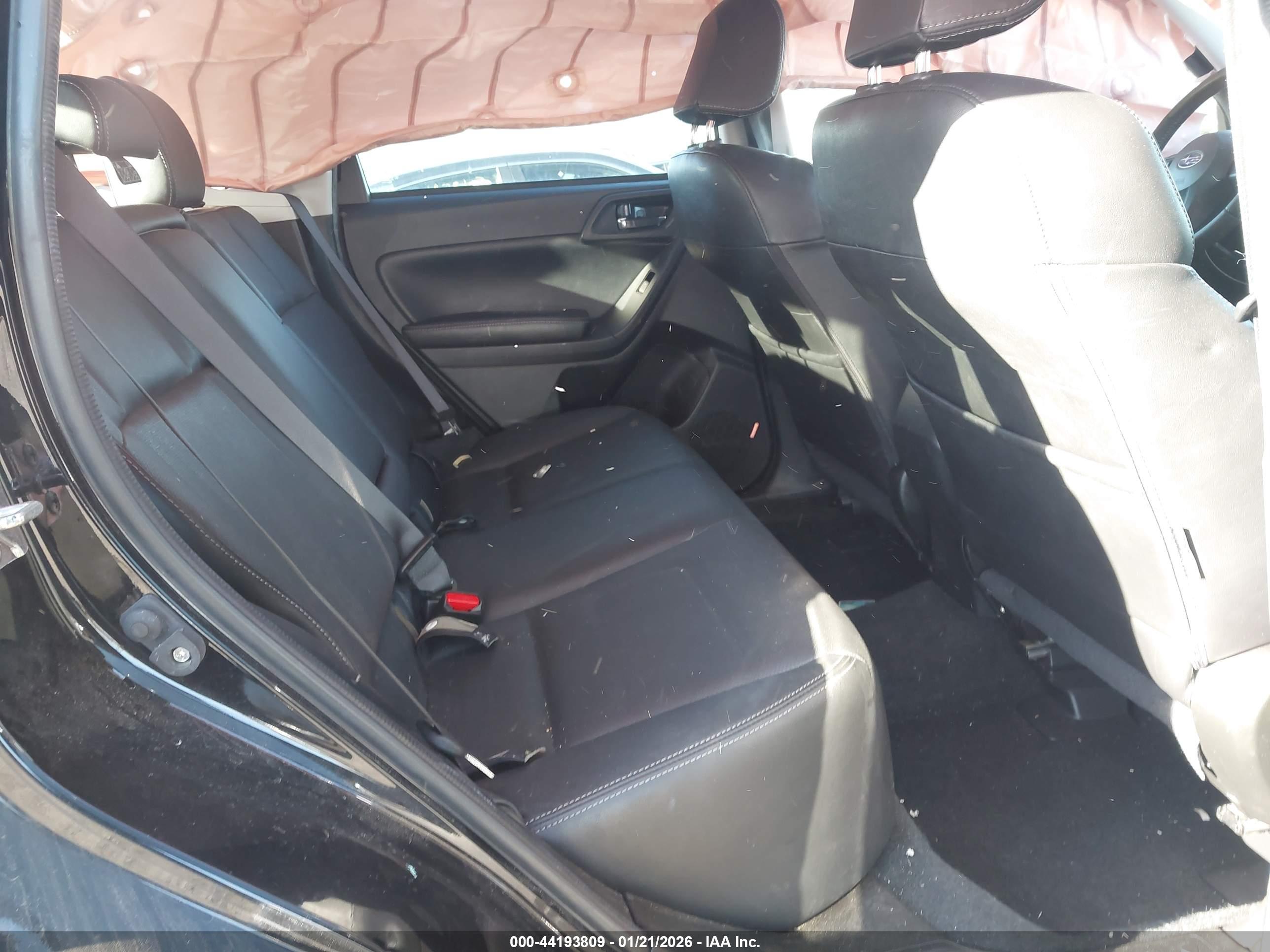 SUBARU FORESTER image 8