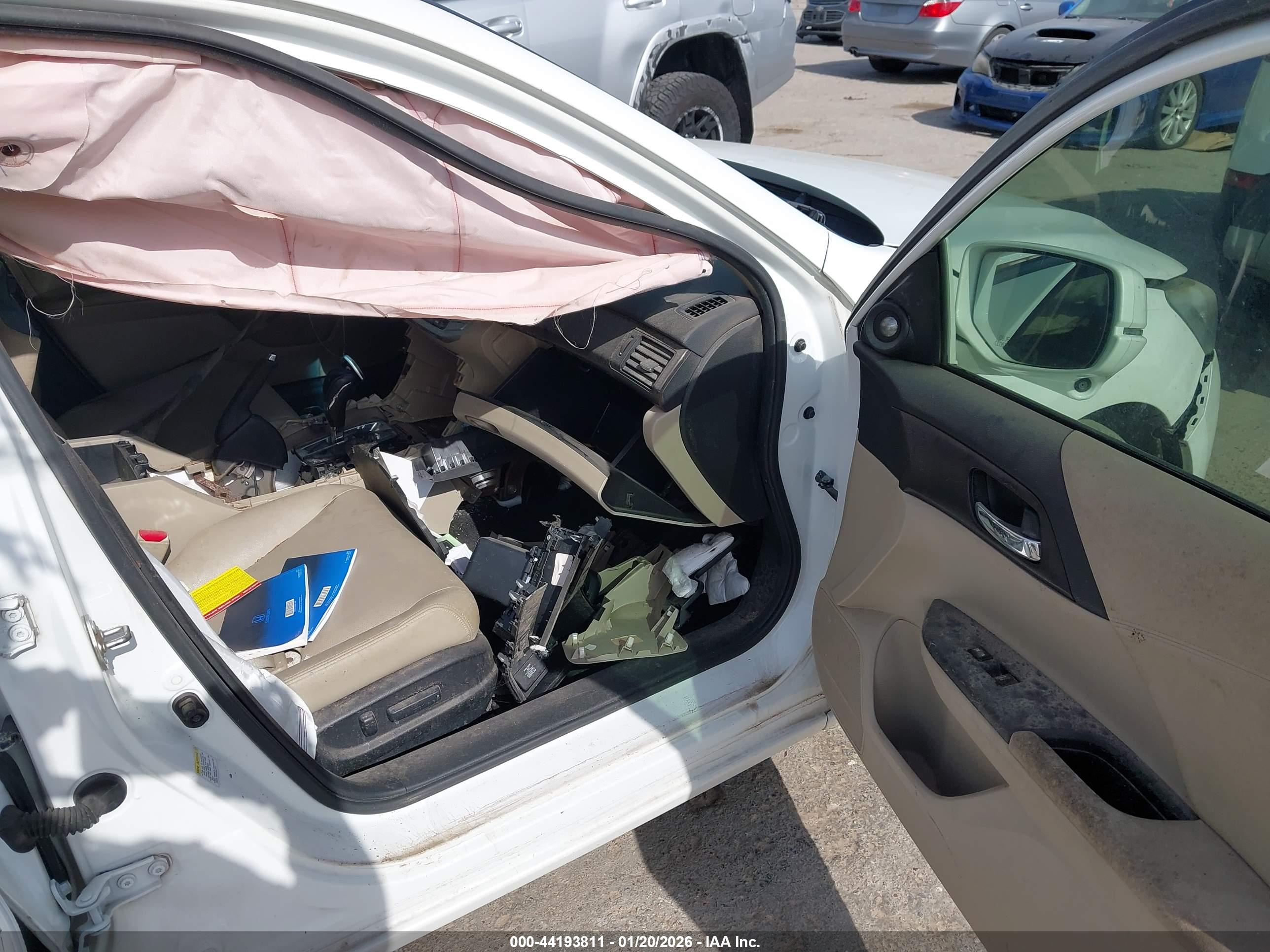 HONDA ACCORD image 5