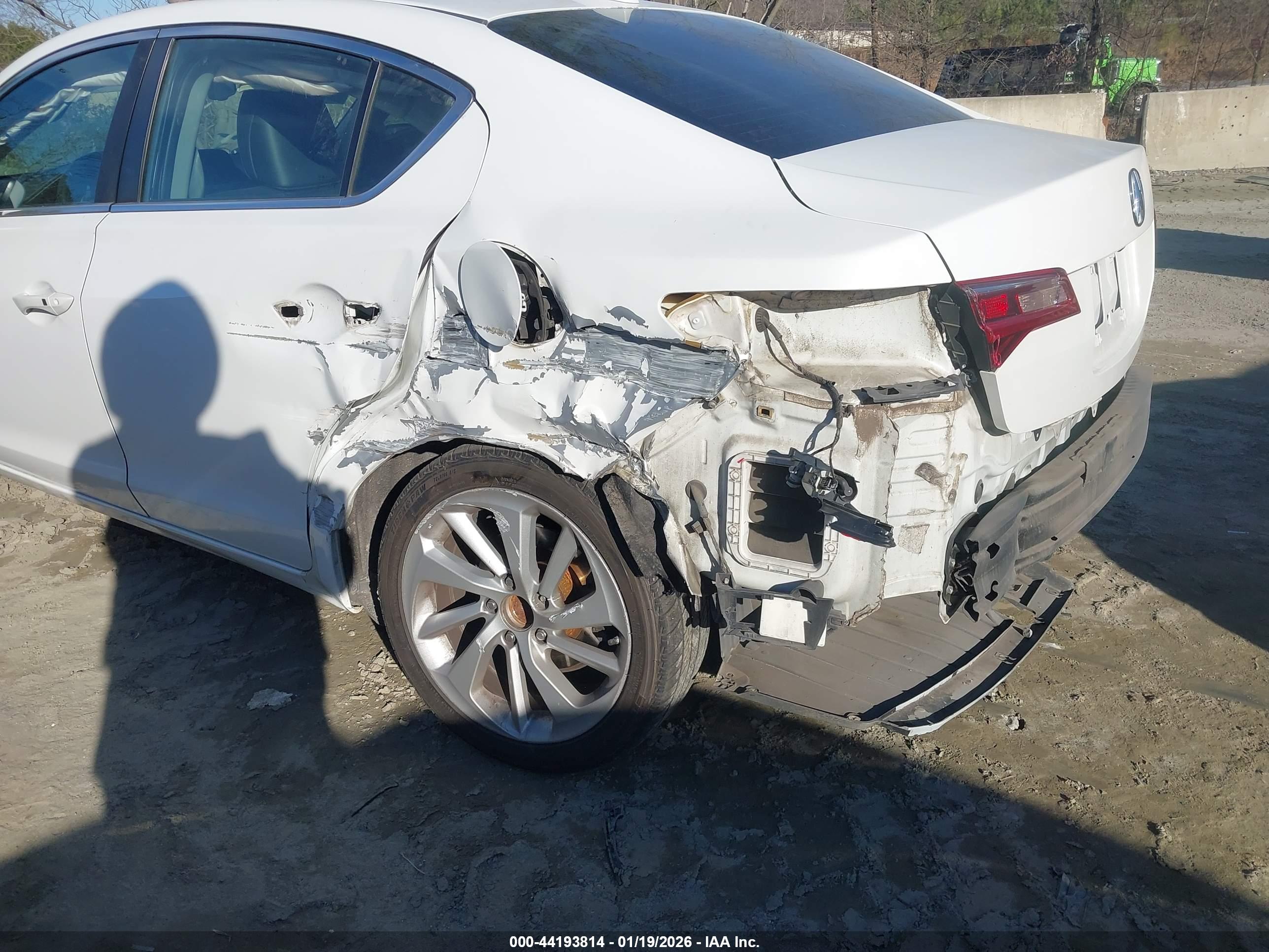 ACURA ILX image 6