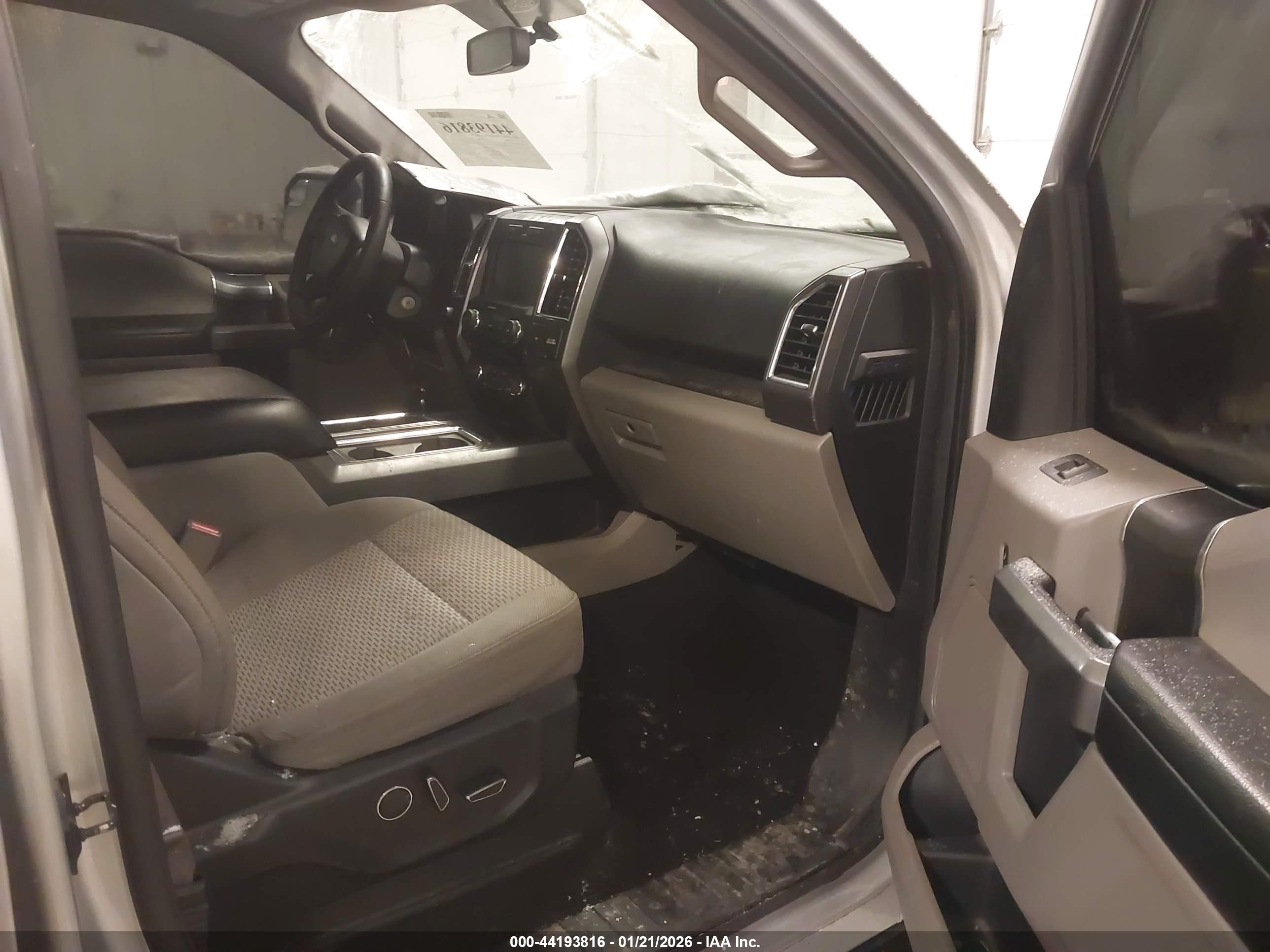 FORD F-150 image 5